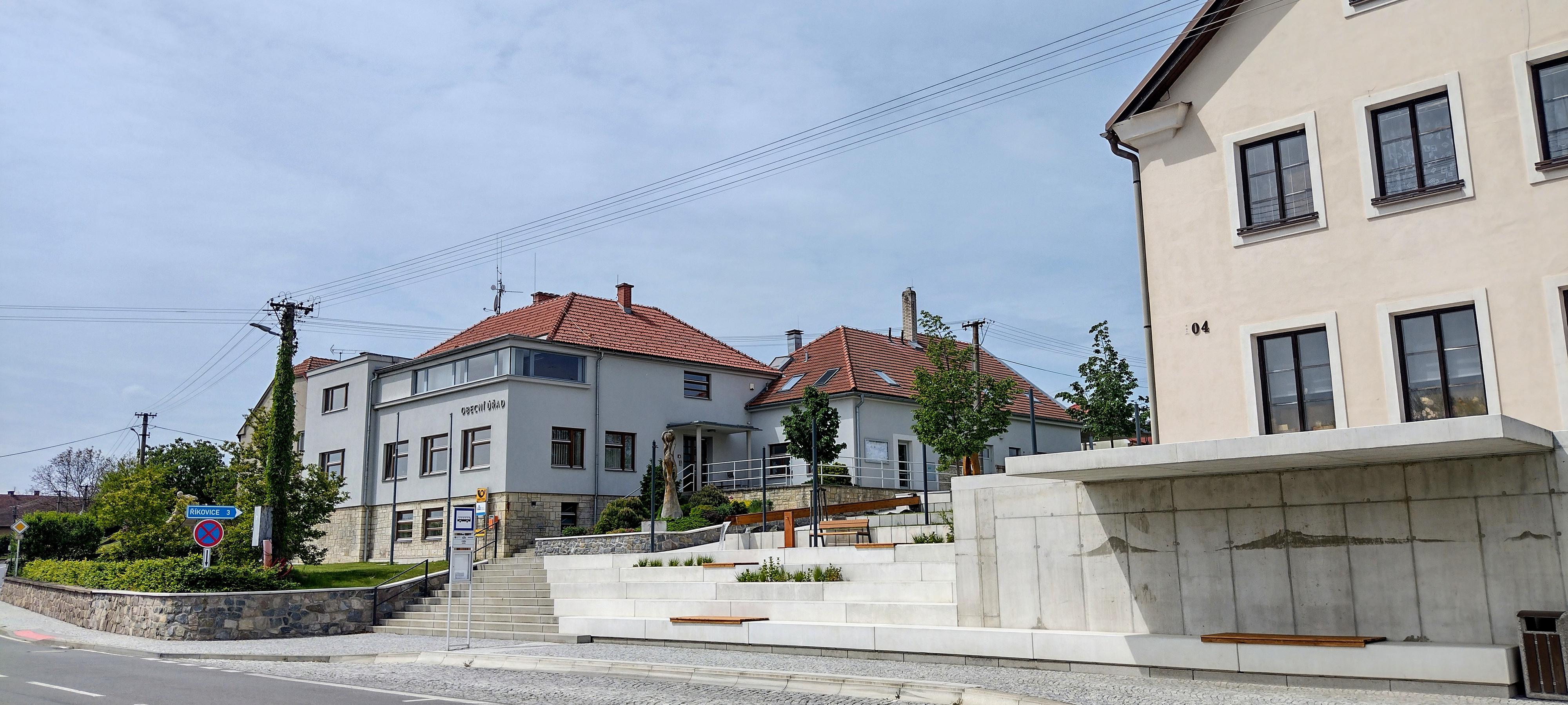 Osík - obecní úřad foto 4