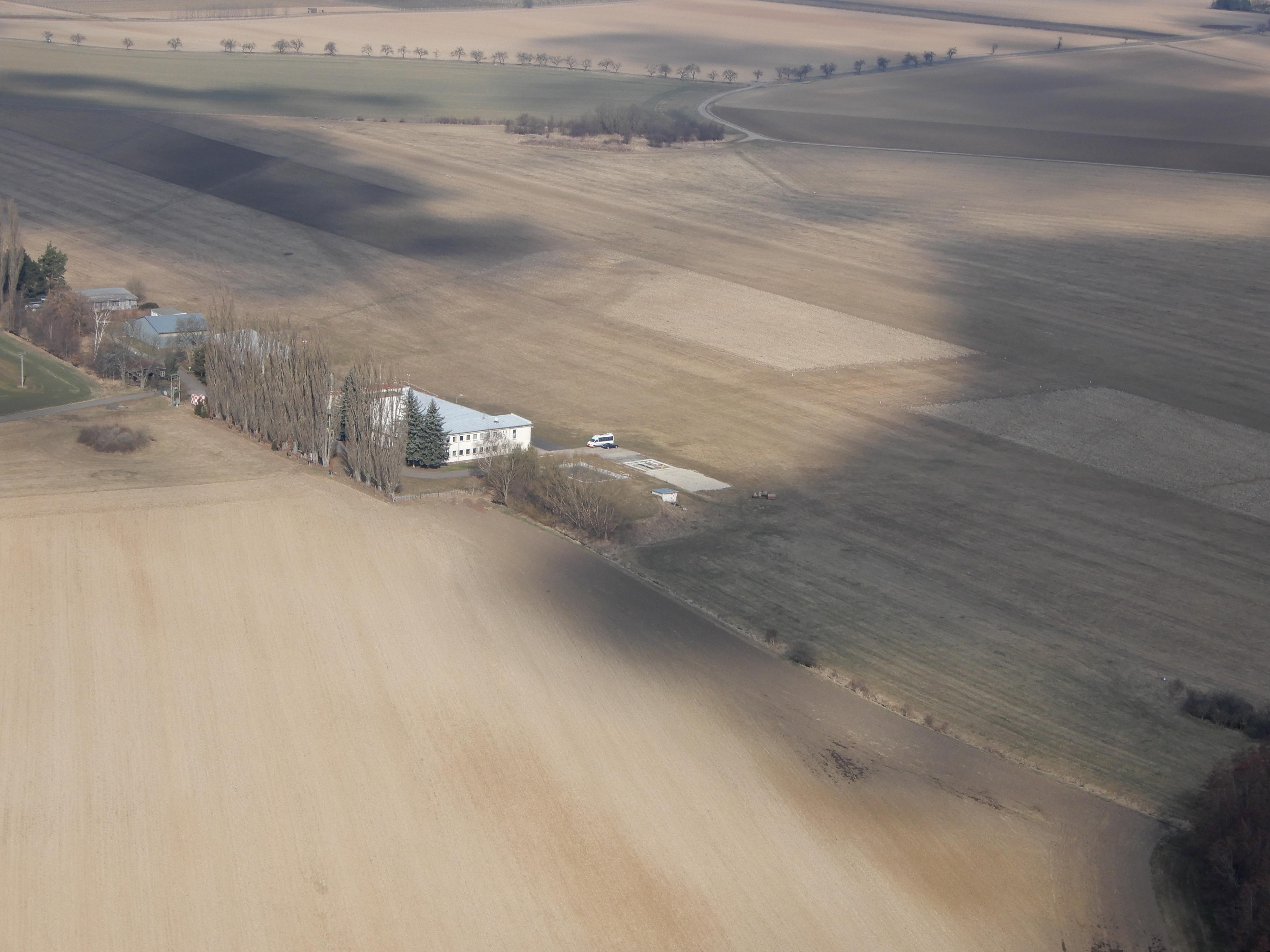 Letiště Hořice v Podkrkonoší foto 5