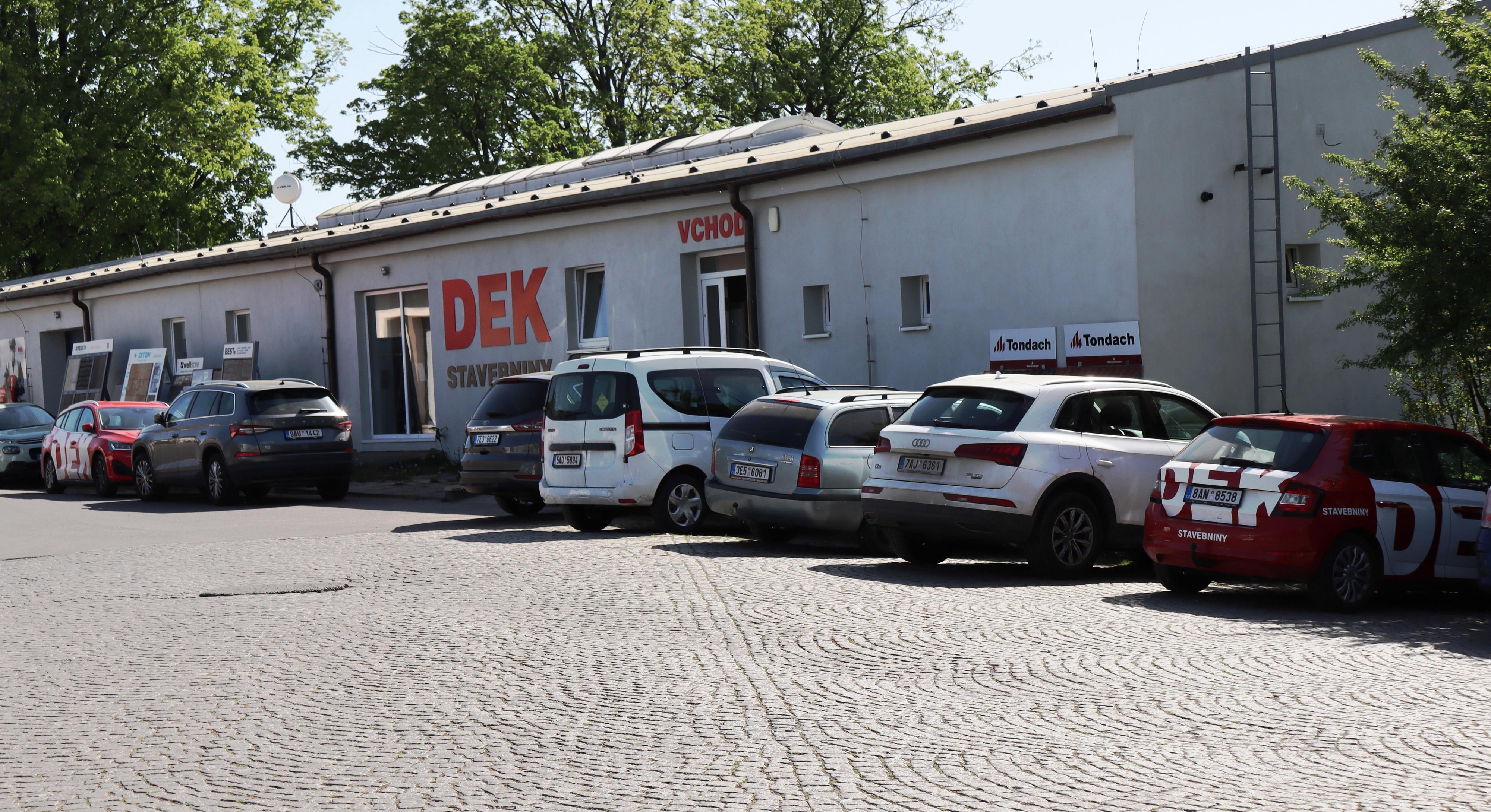 Stavebniny DEK