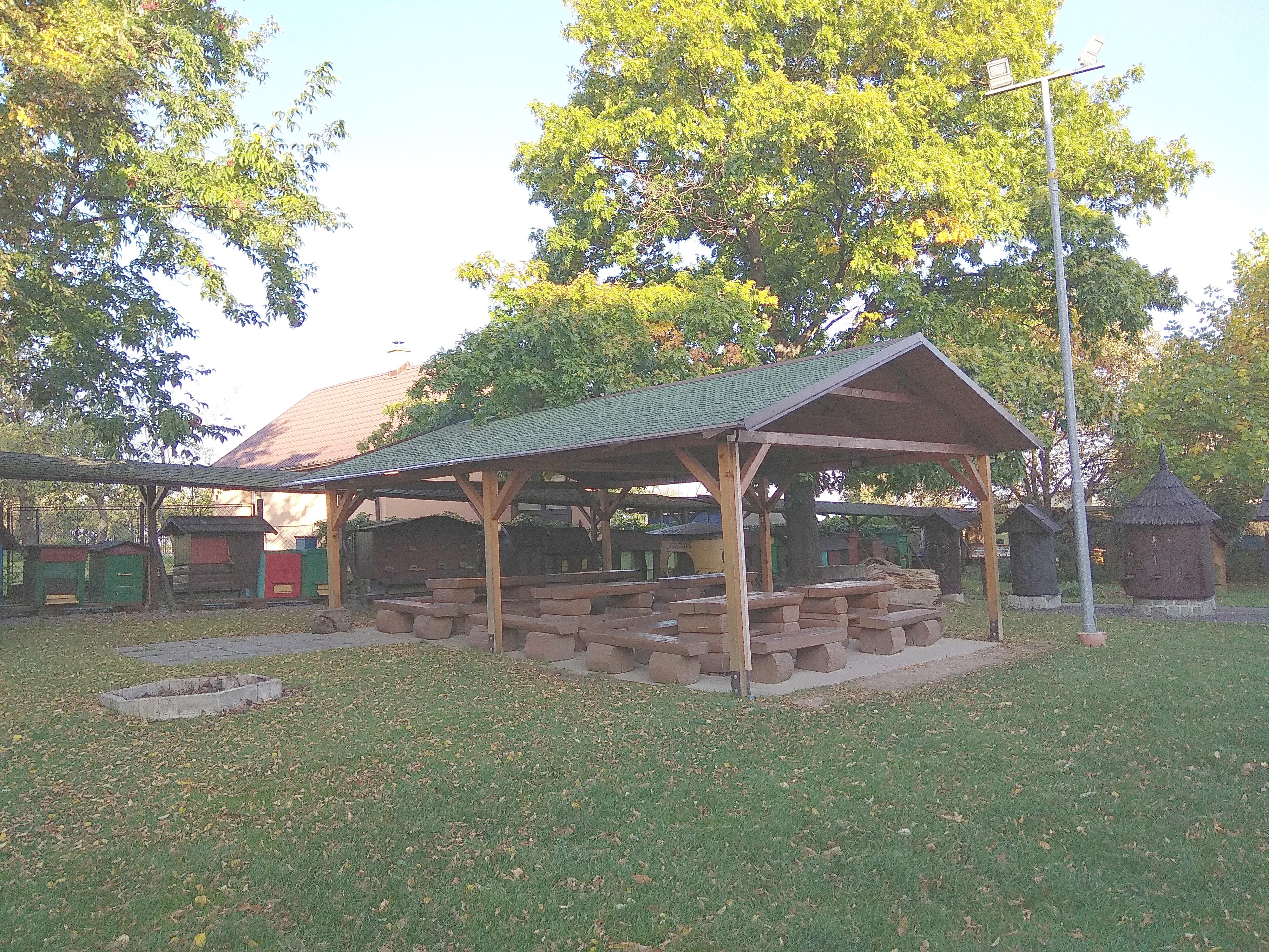 Dům včelařů foto 6