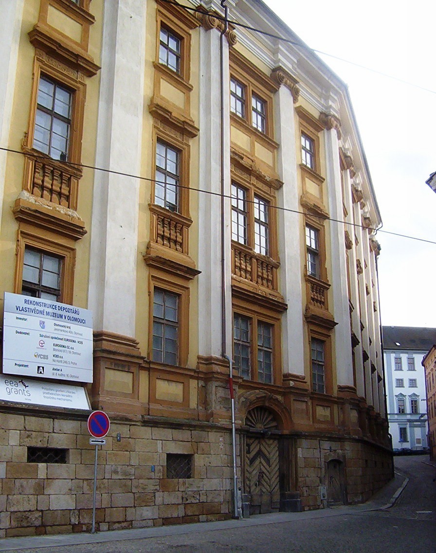 Příběh kamene – expozice geologie, archeologie a lapidária foto 2