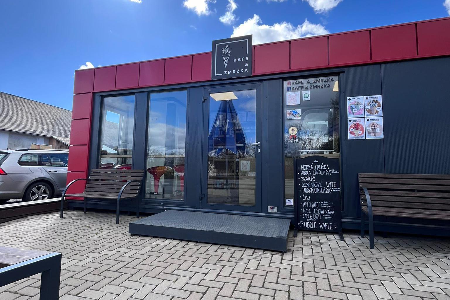 KAFE & ZMRZKA
