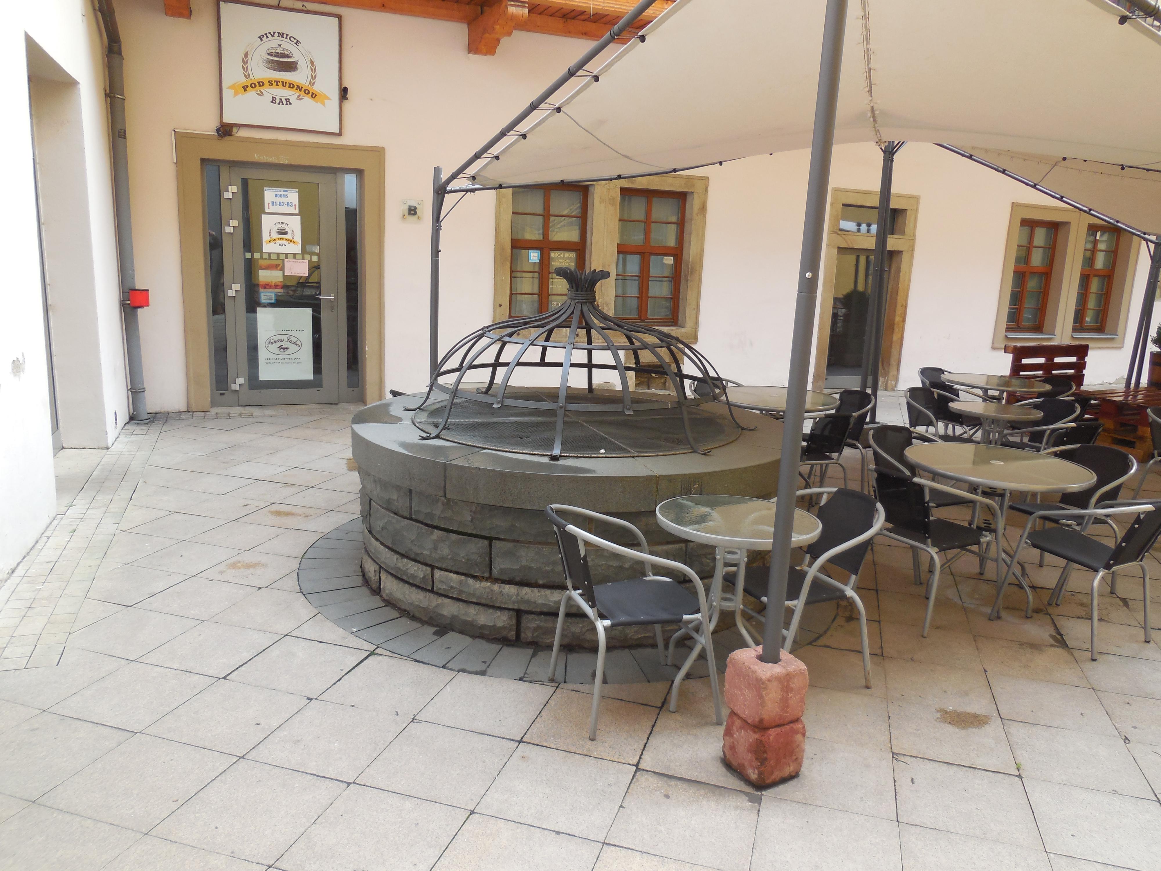 Pivnice a bar pod Studnou