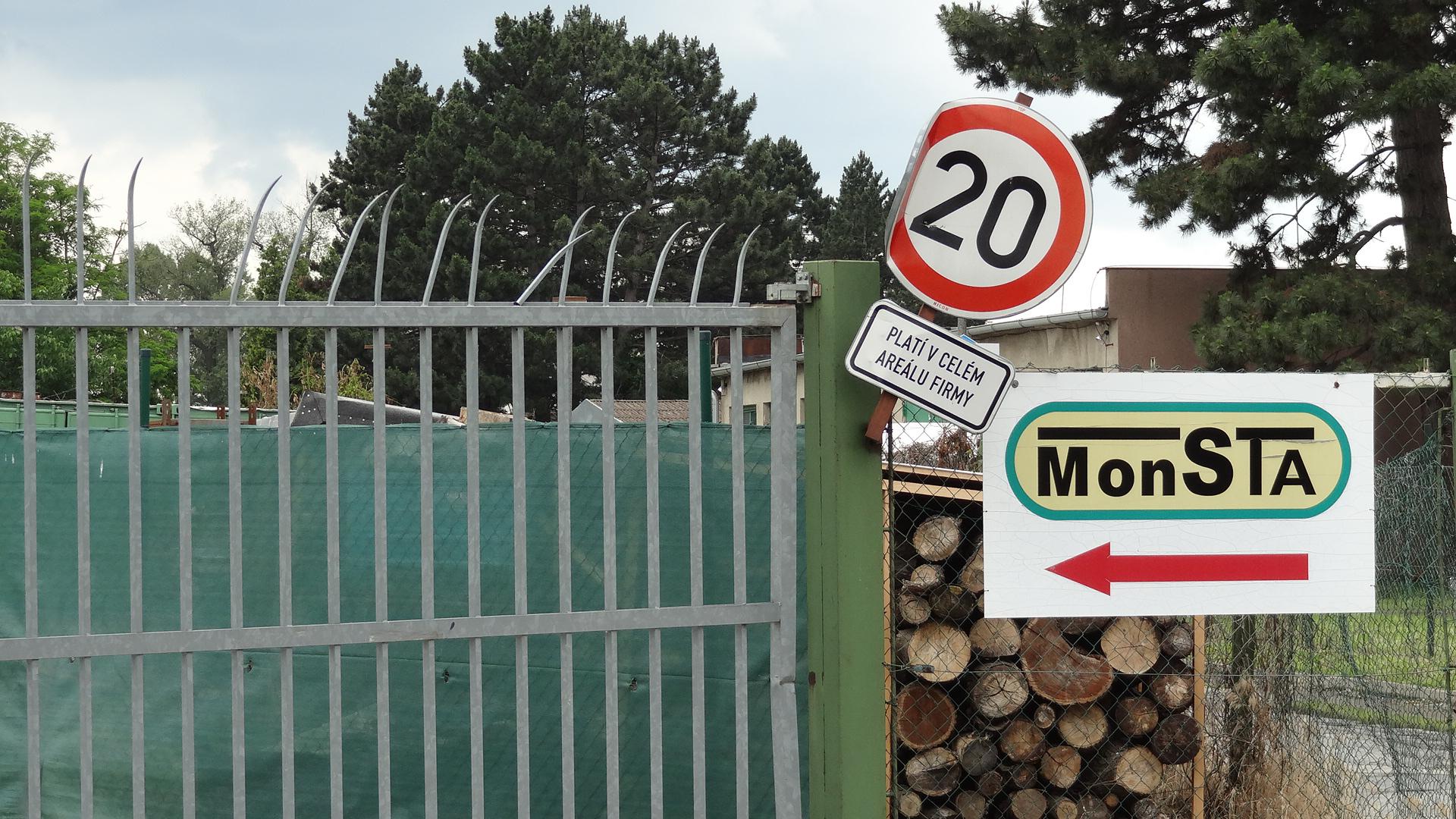 Zemědělská technika MONSTA Brno foto 2