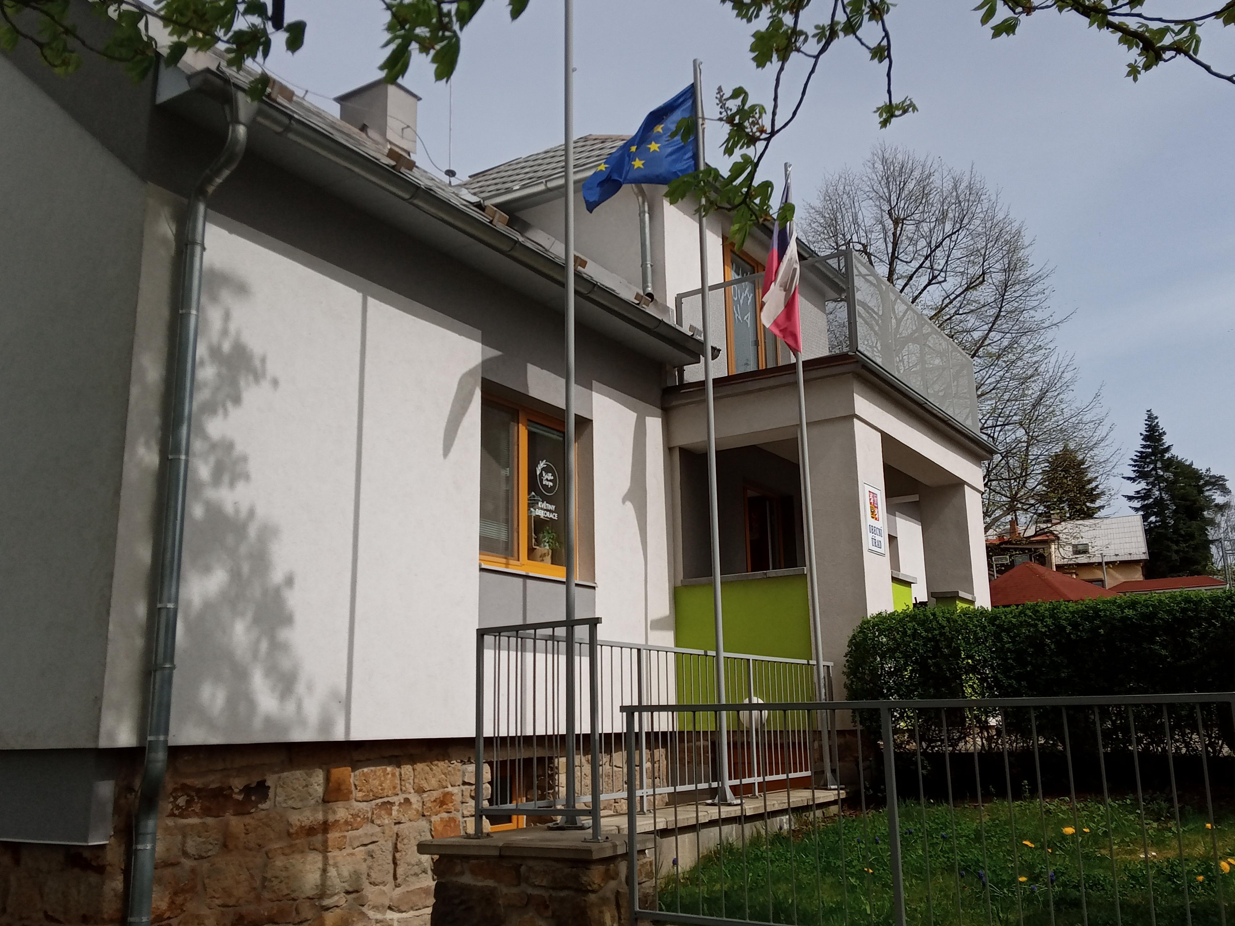 Bílý Újezd - obecní úřad foto 2