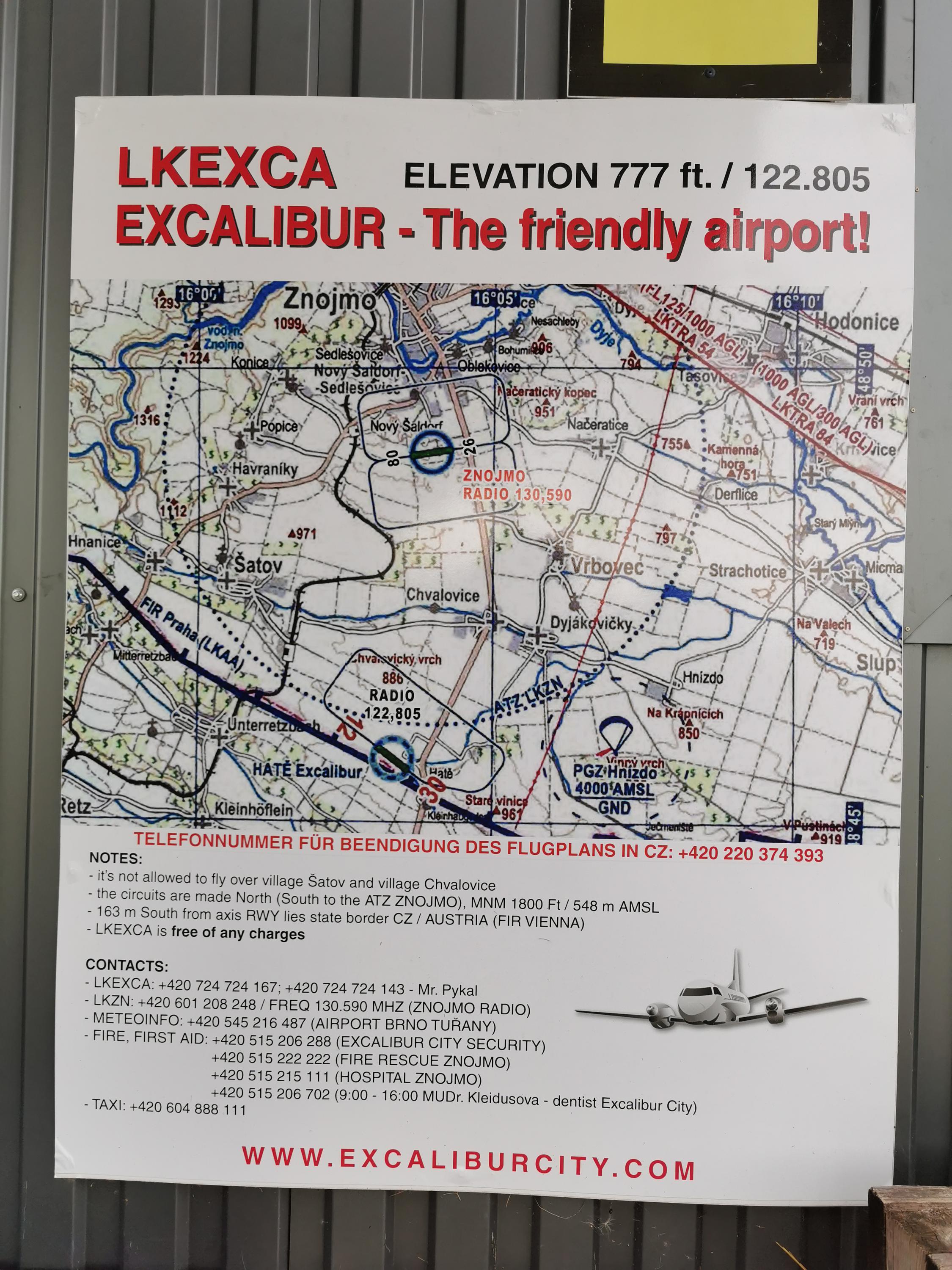 Letiště Hatě Excalibur foto 5