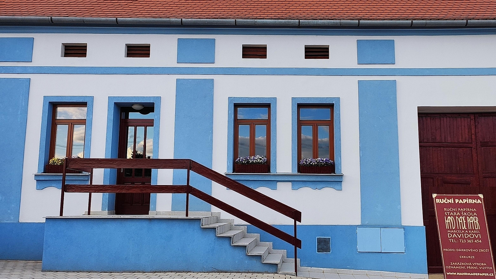 Ruční papírna Stará škola foto 4