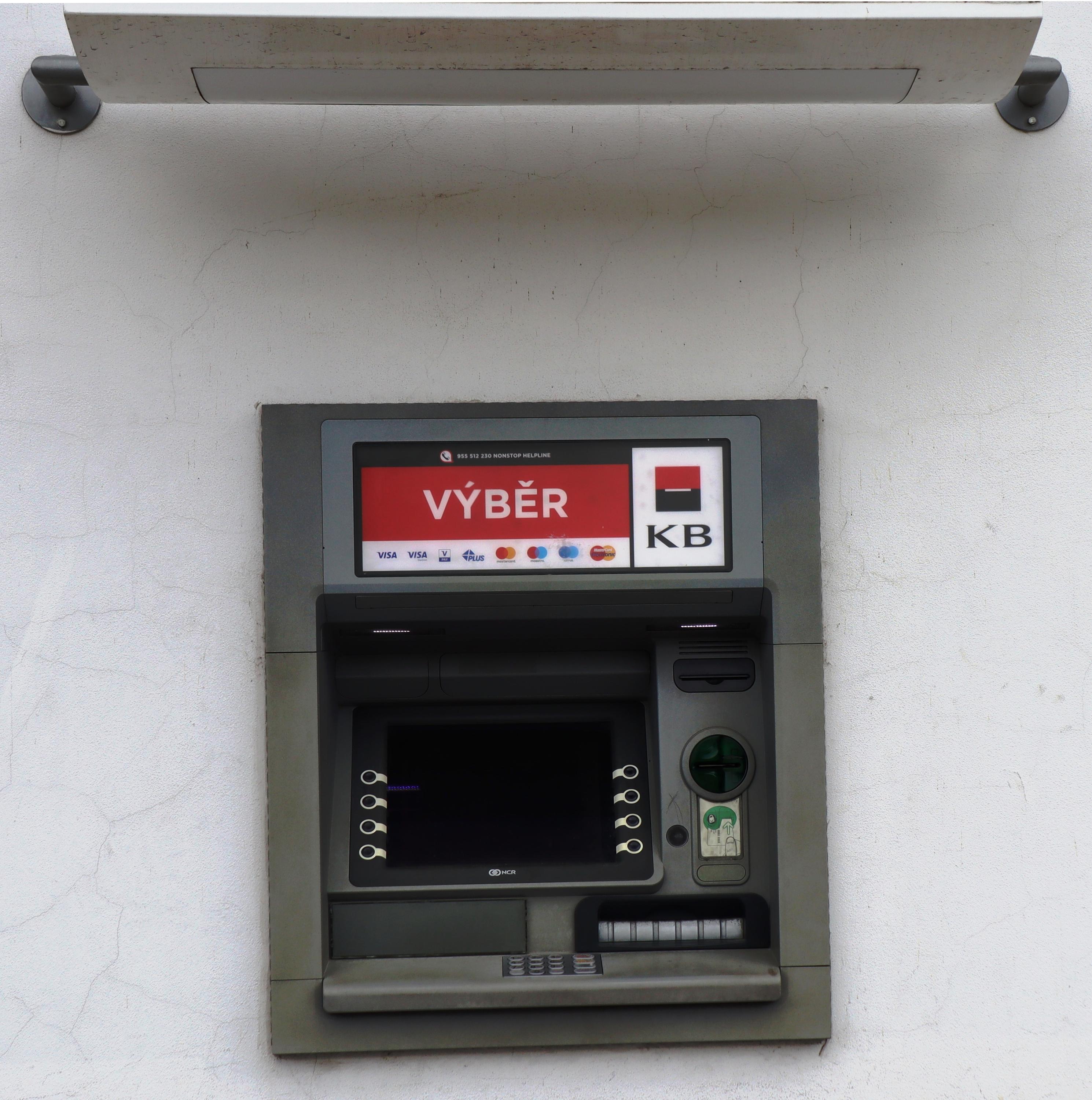 Bankomat Komerční banky foto 3