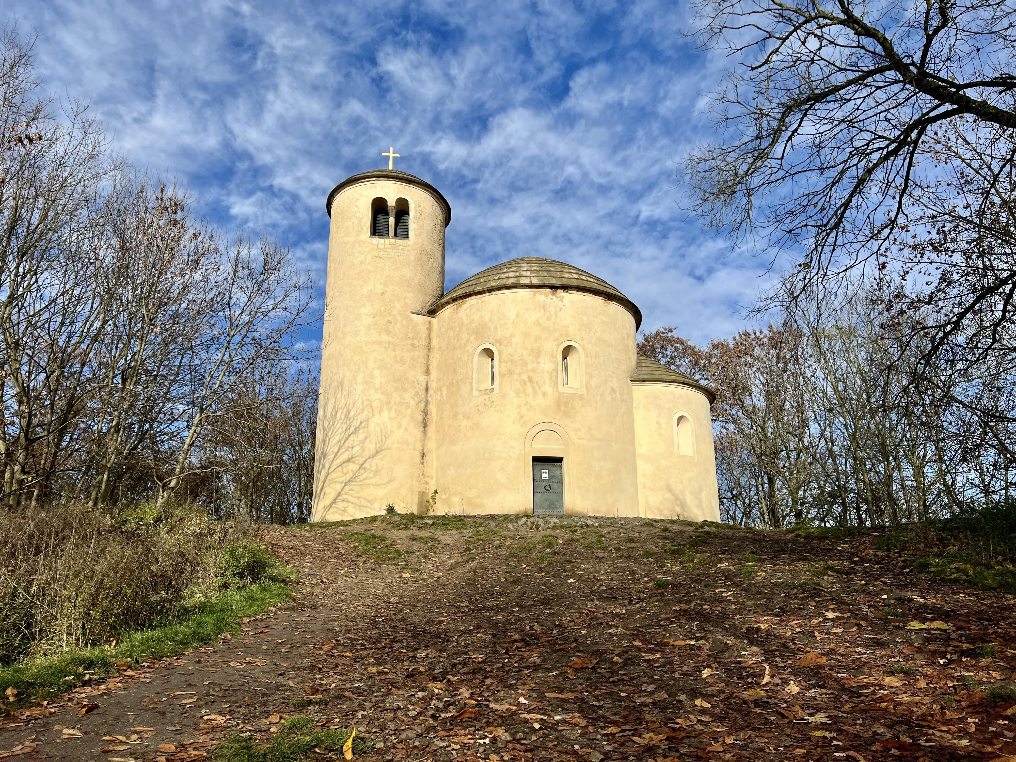 Rotunda sv. Jiří a sv. Vojtěcha foto 4