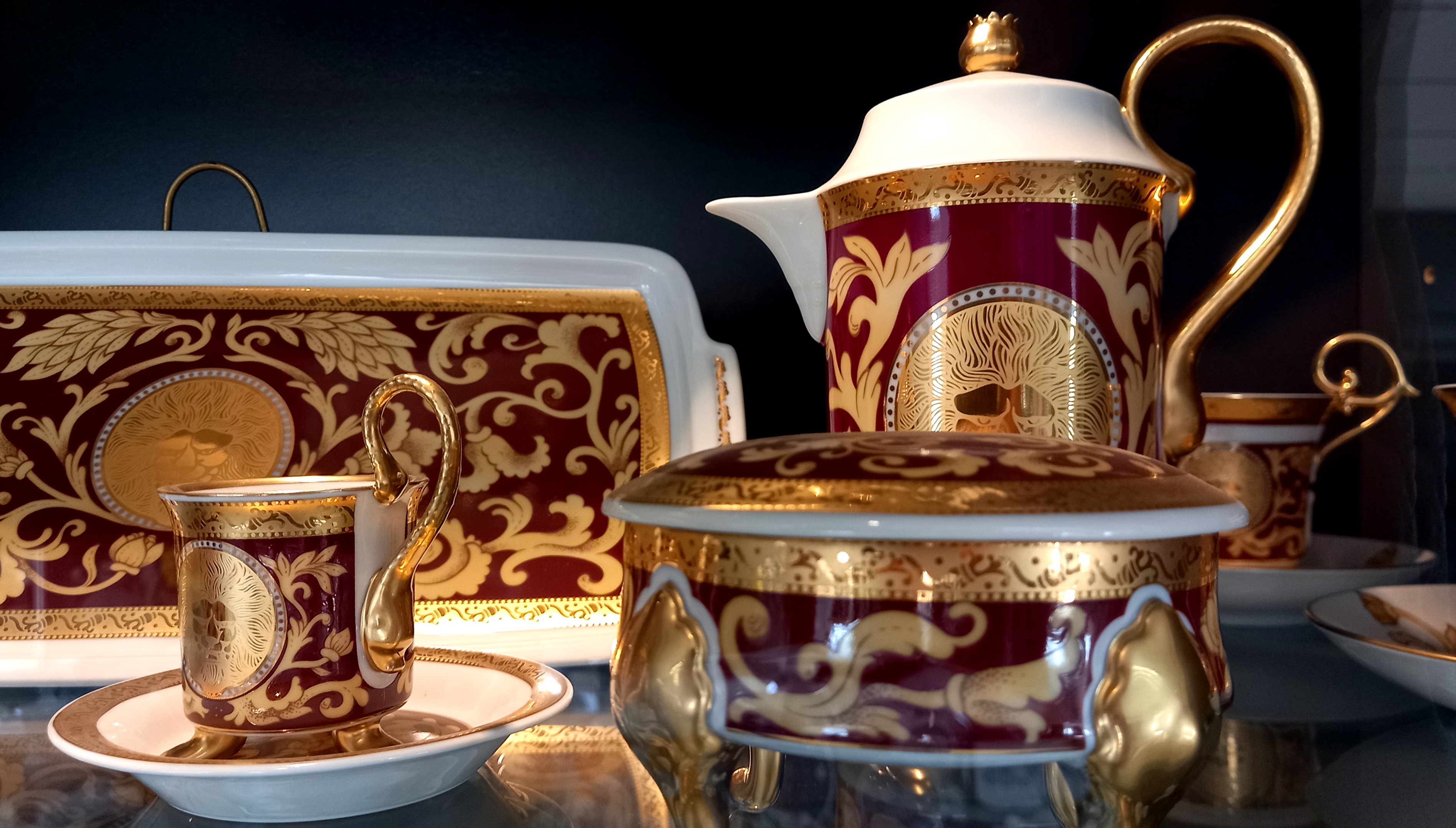 Dům porcelánu s modrou krví foto 3