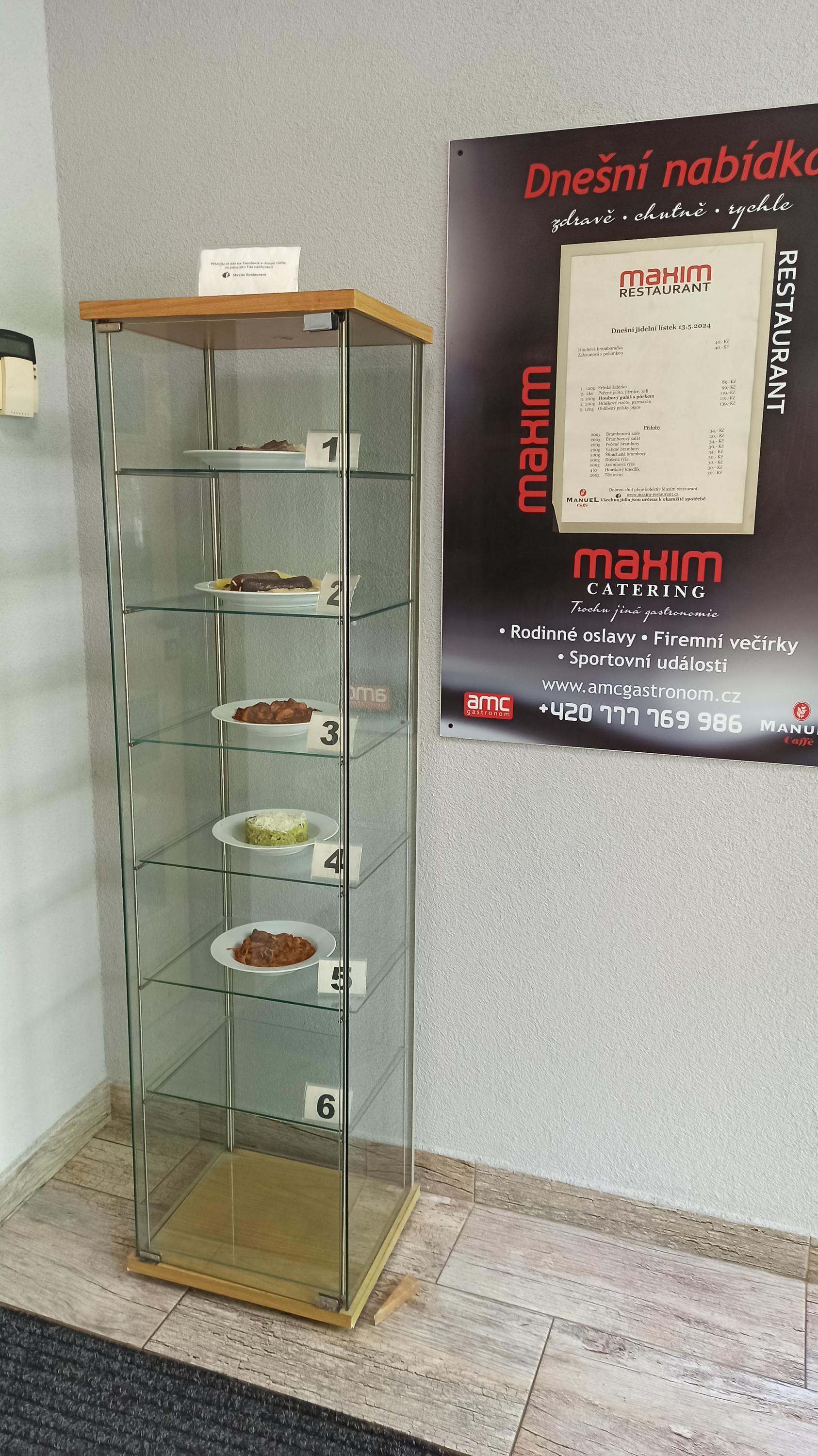 Restaurant Maxim foto 4