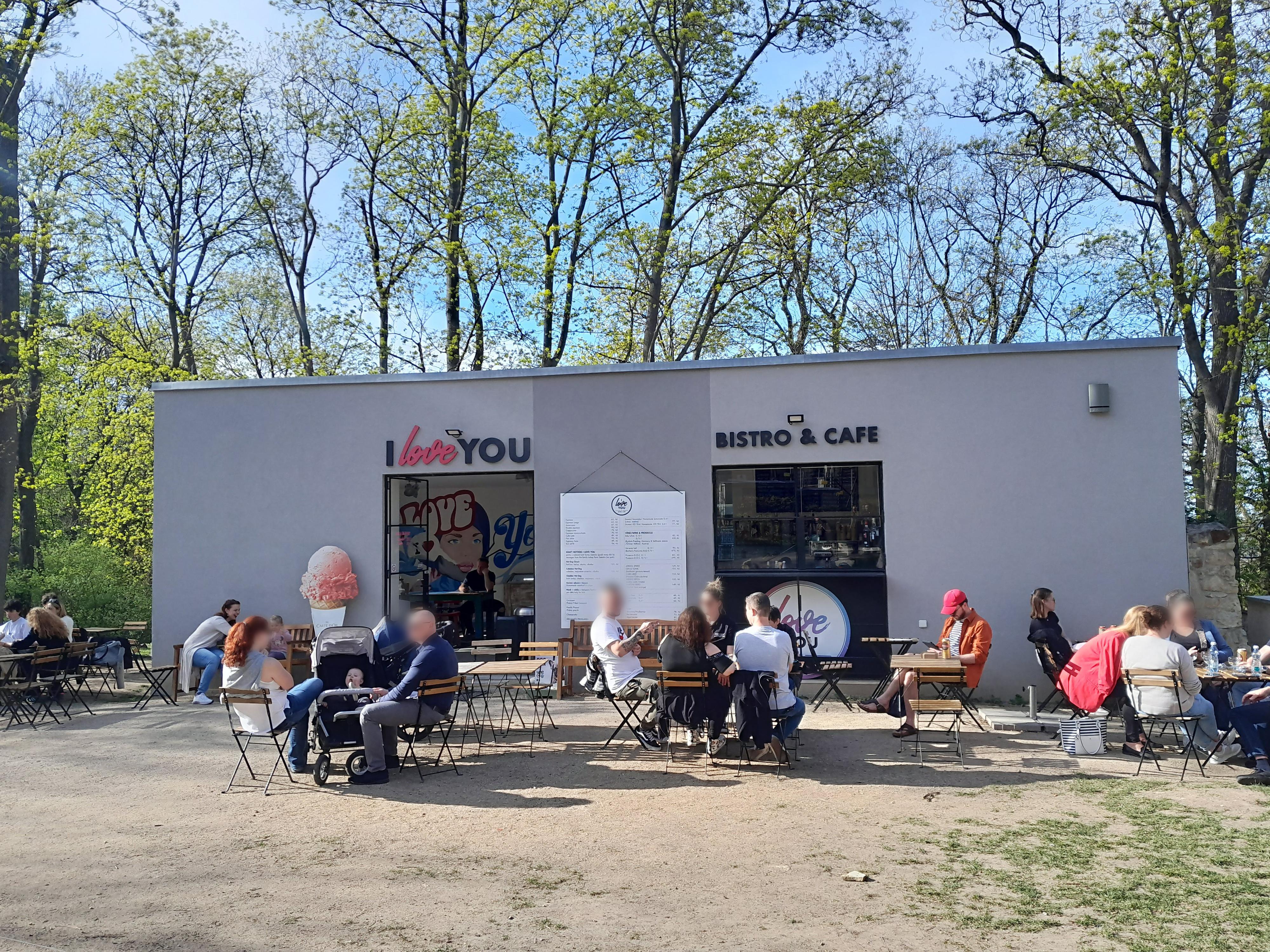 I Love You bistro