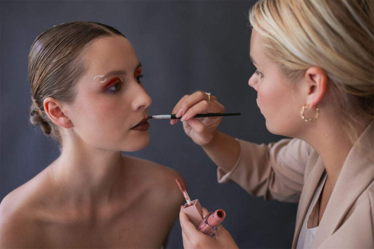 Černíková makeup
