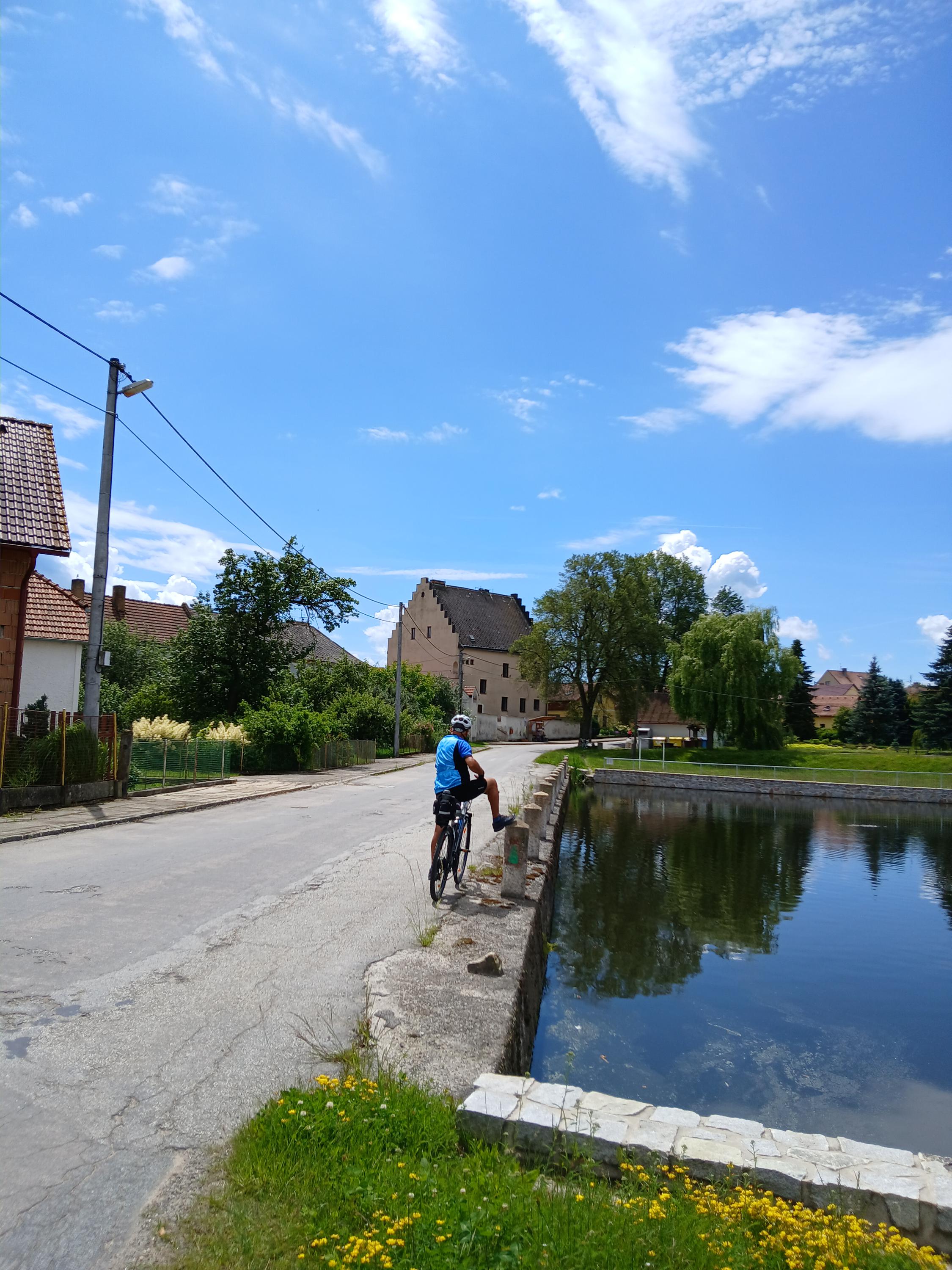 Švábov - obecní úřad foto 4