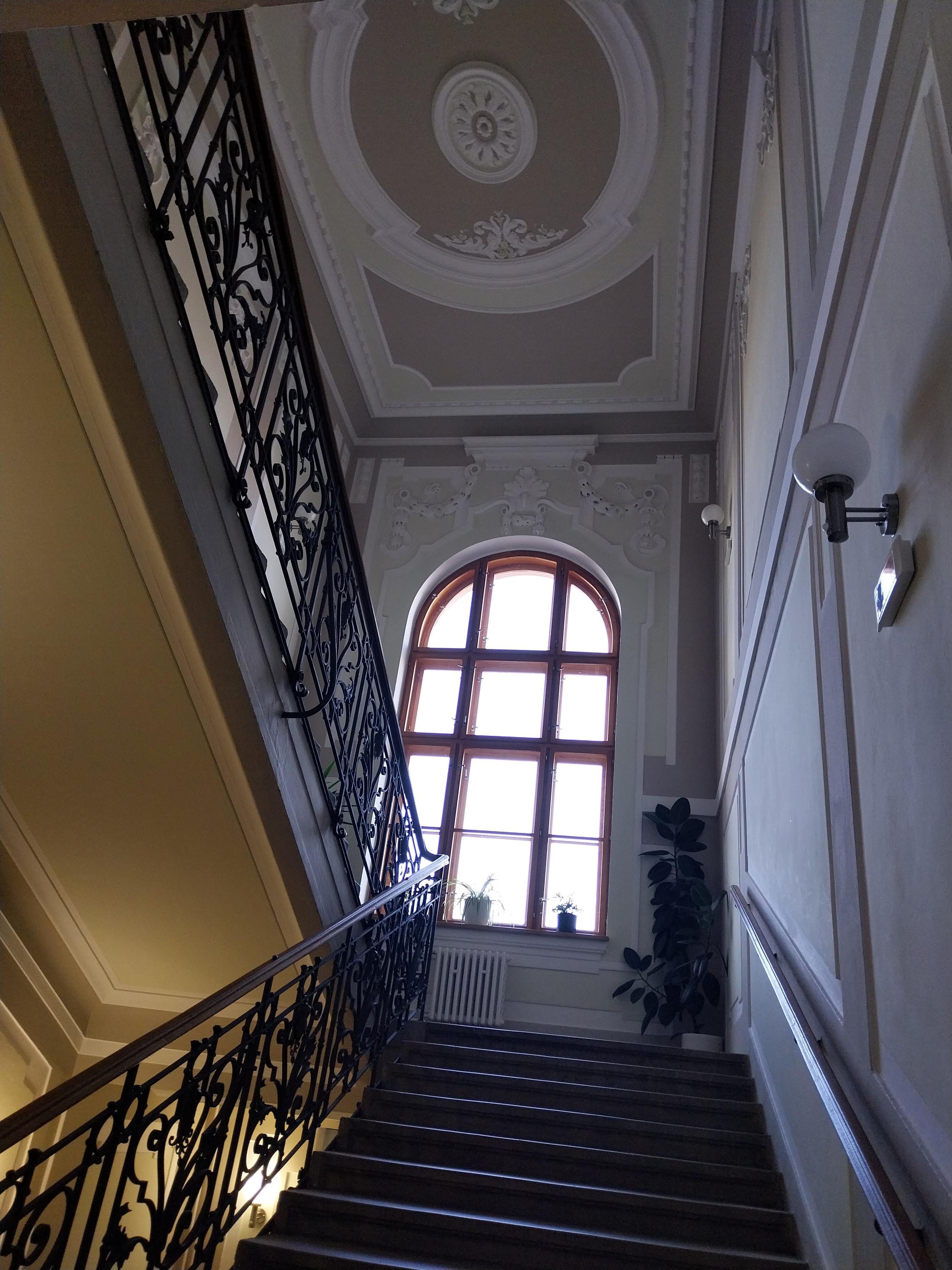 Gymnázium Třeboň, Na Sadech foto 3