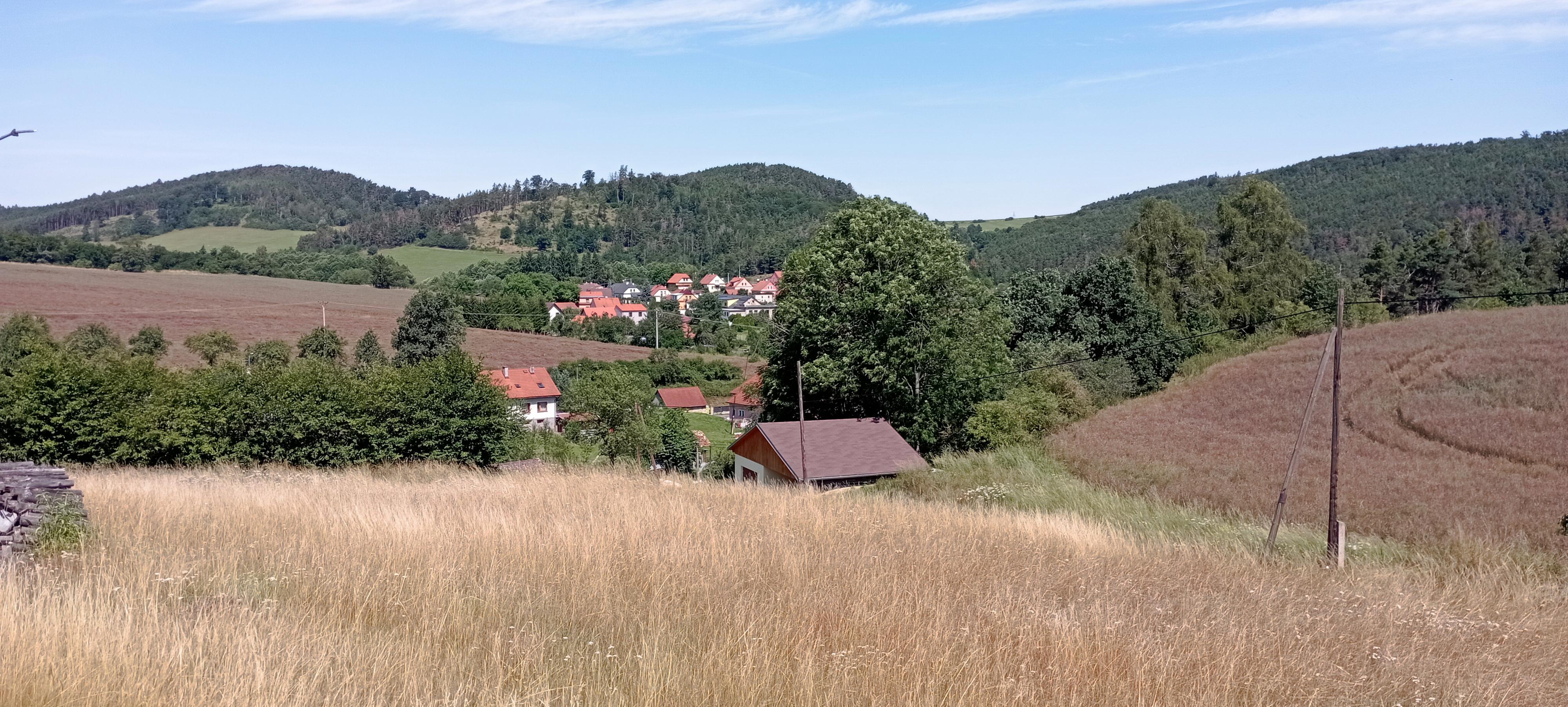 Bohostice - obecní úřad foto 3