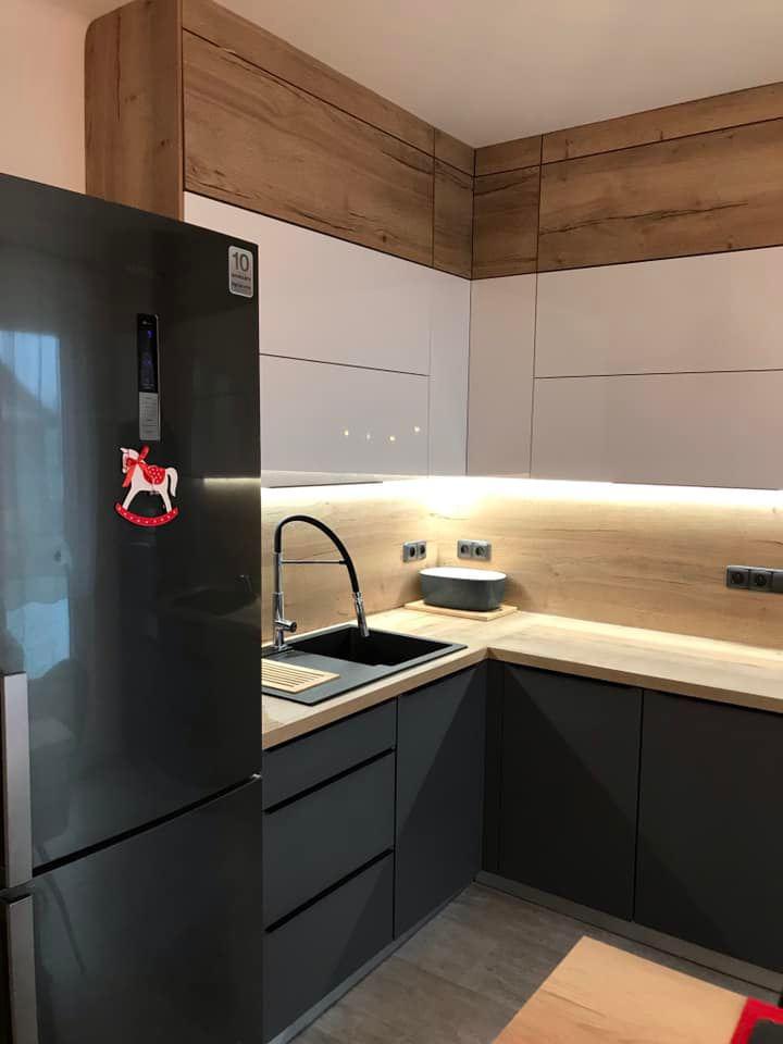 Škvrna - nábytek a kuchyně foto 5