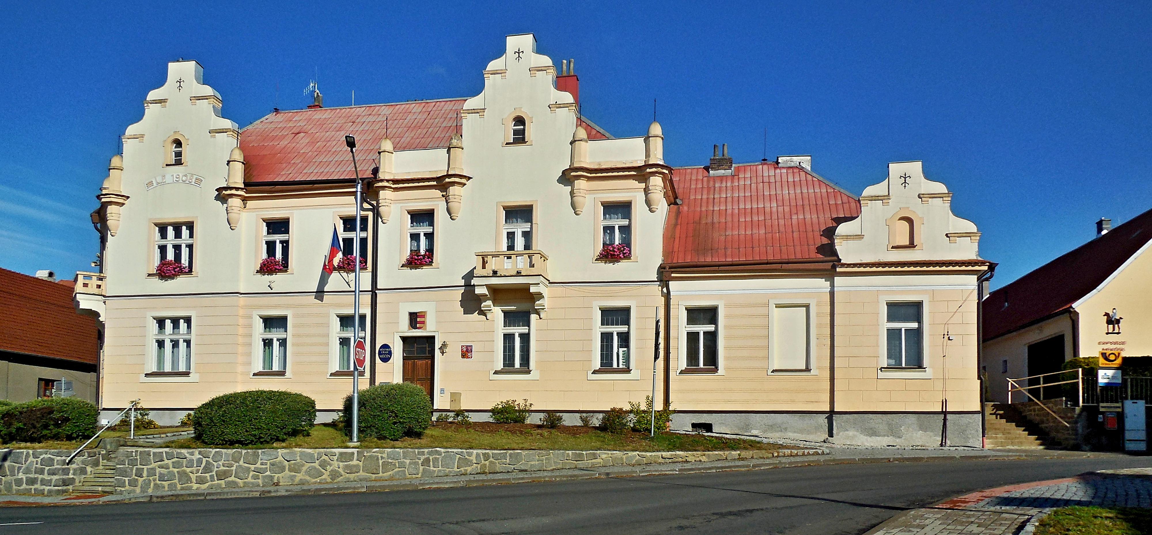 Měčín - městský úřad foto 5