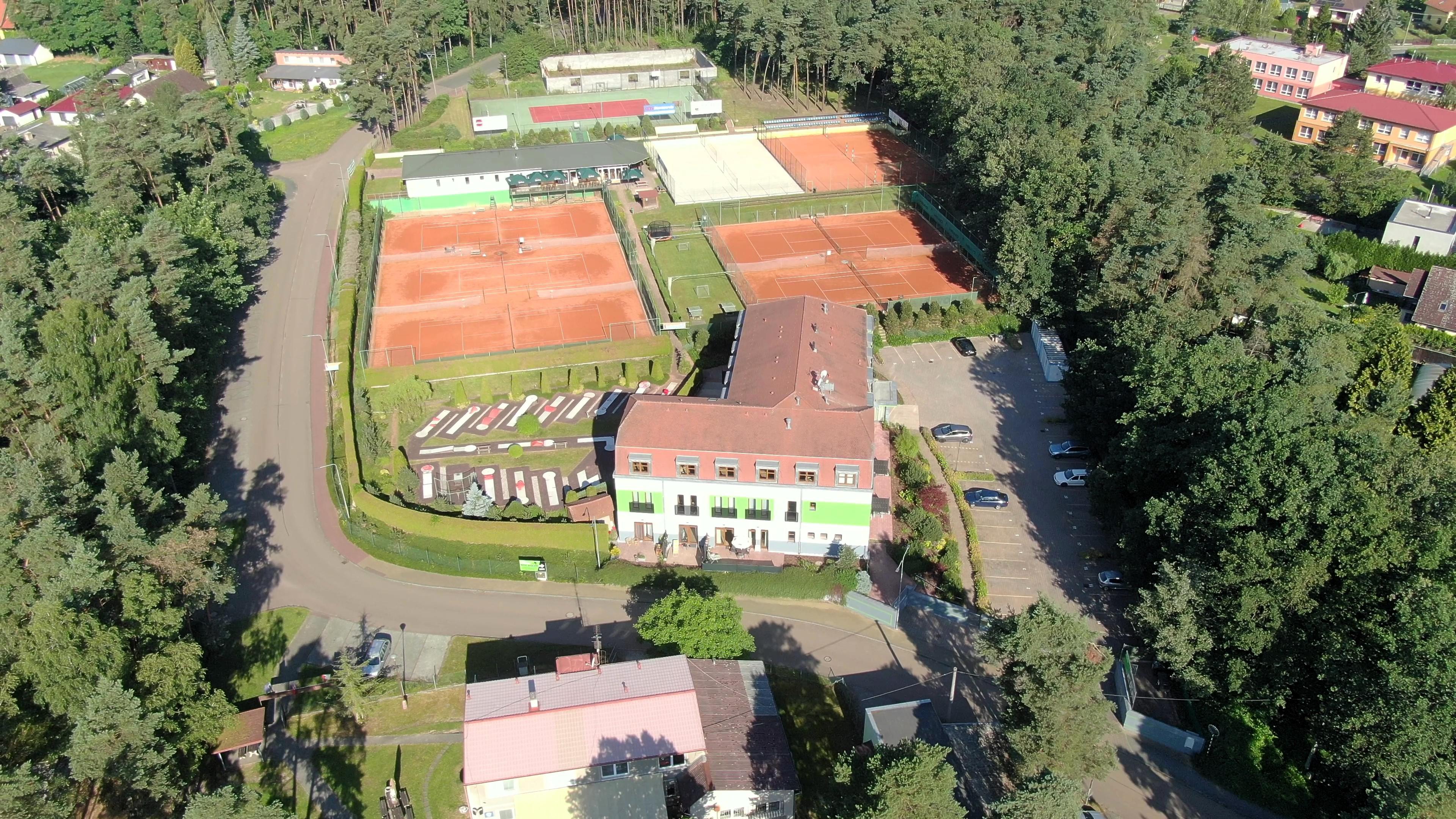 Sportovní areál Zruč, s.r.o. foto 5