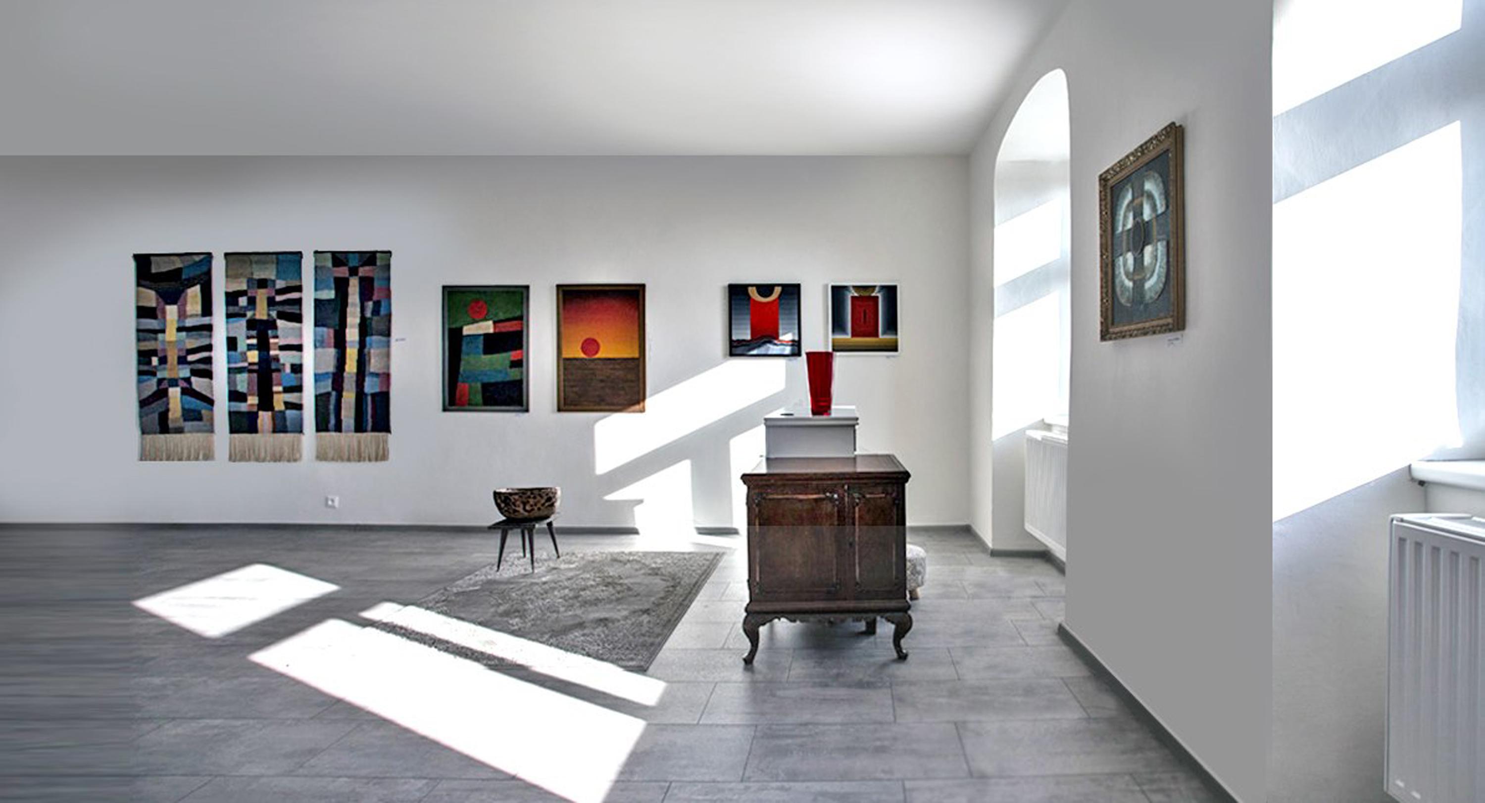 MONAMI knihy, galerie, kavárna foto 6