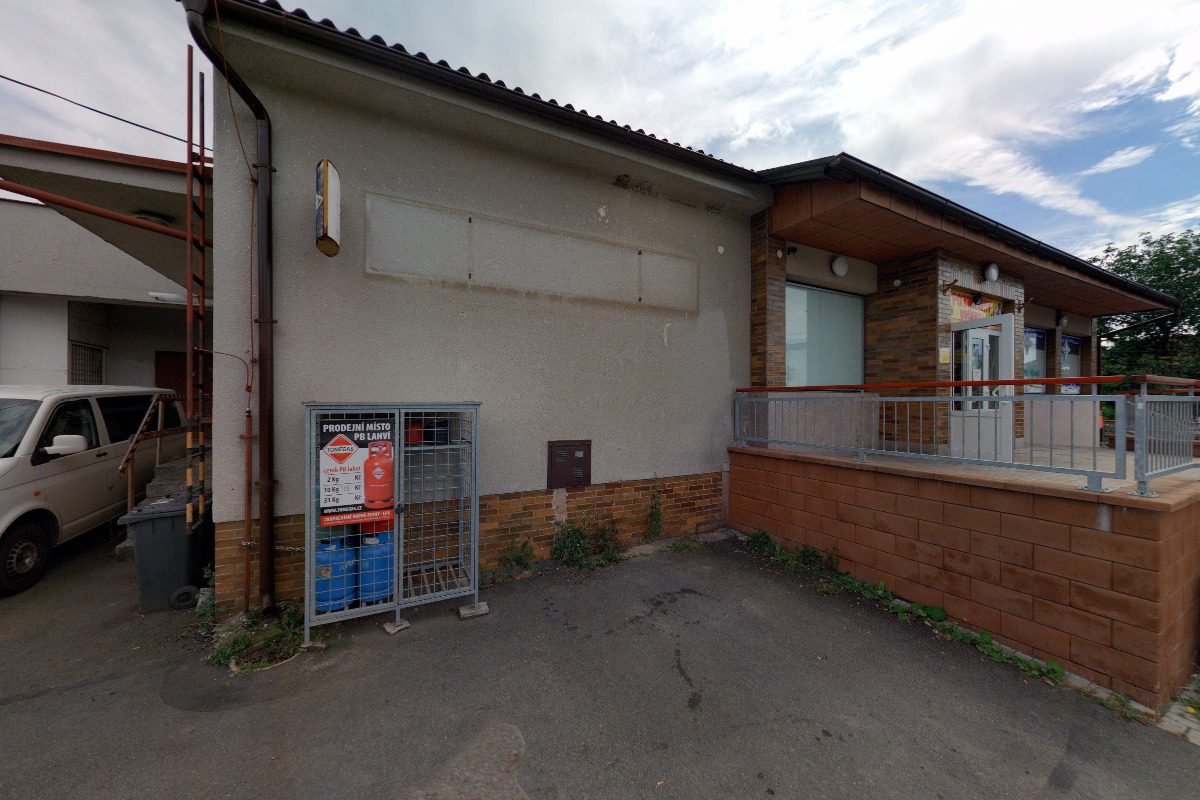 Potraviny, večerka u obecního úřadu foto 1