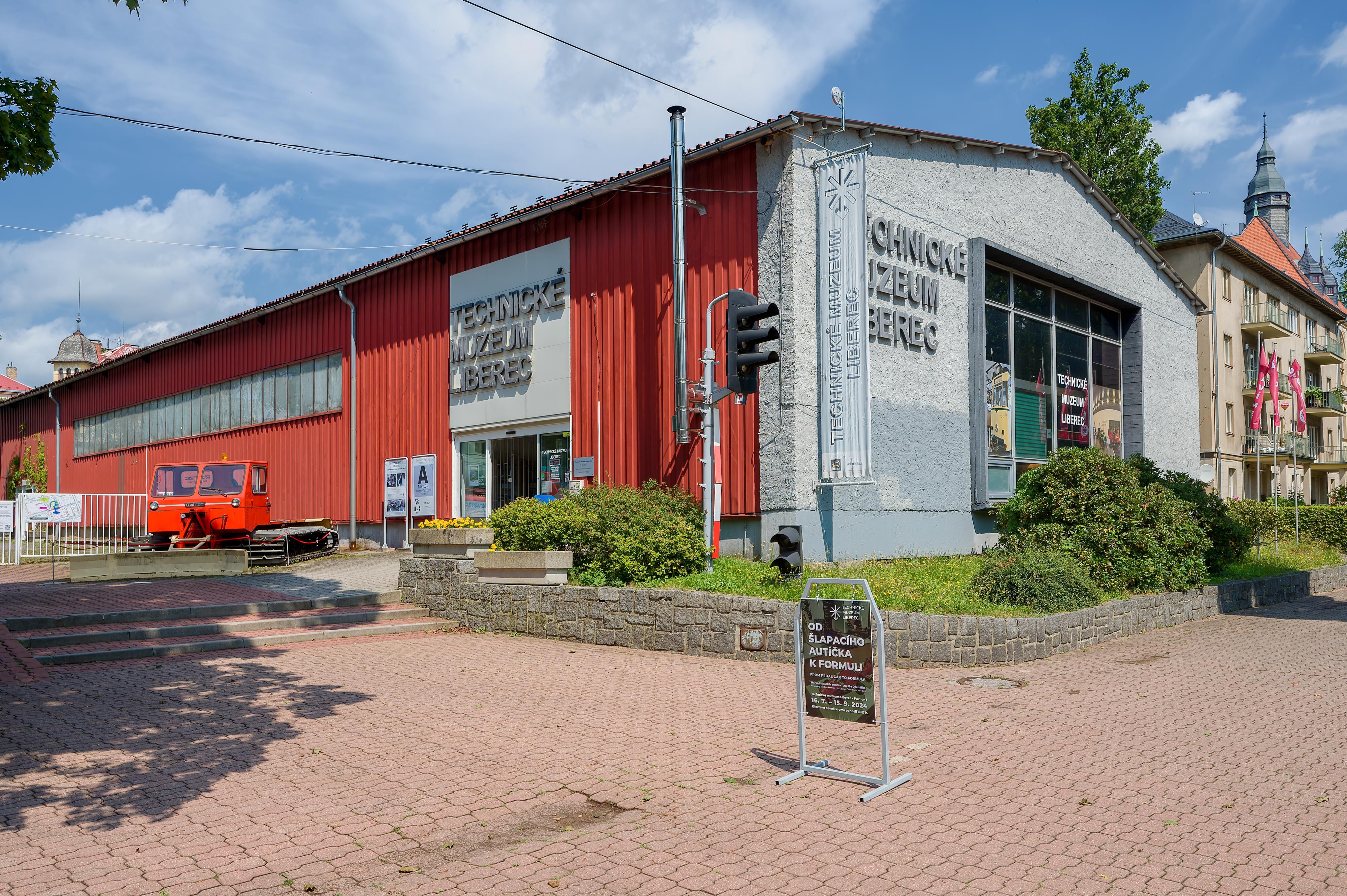 Technické muzeum Liberec, spotřební družstvo foto 2