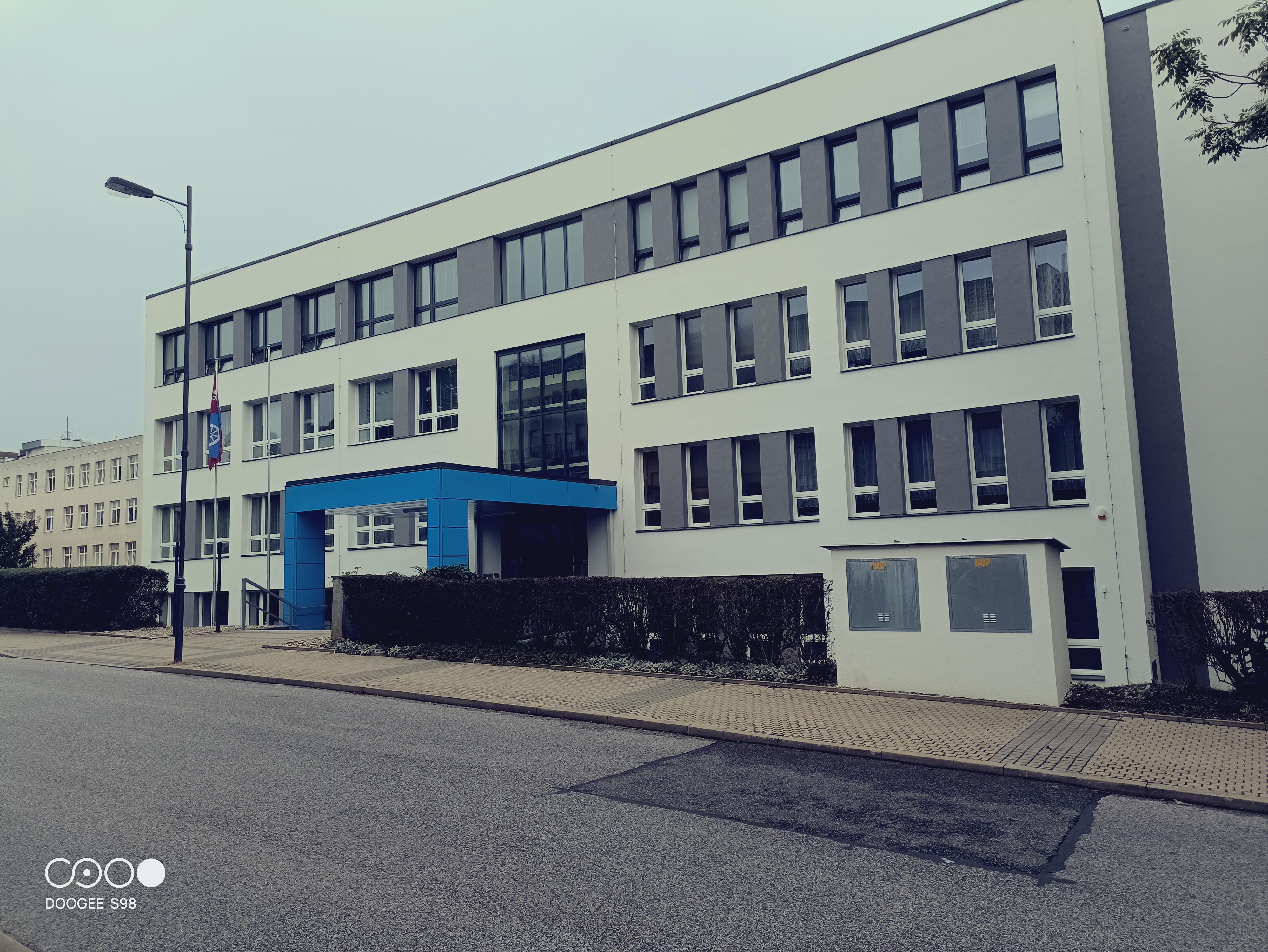 Střední zdravotnická škola Turnov, 28. října 1390, příspěvková oraganizace