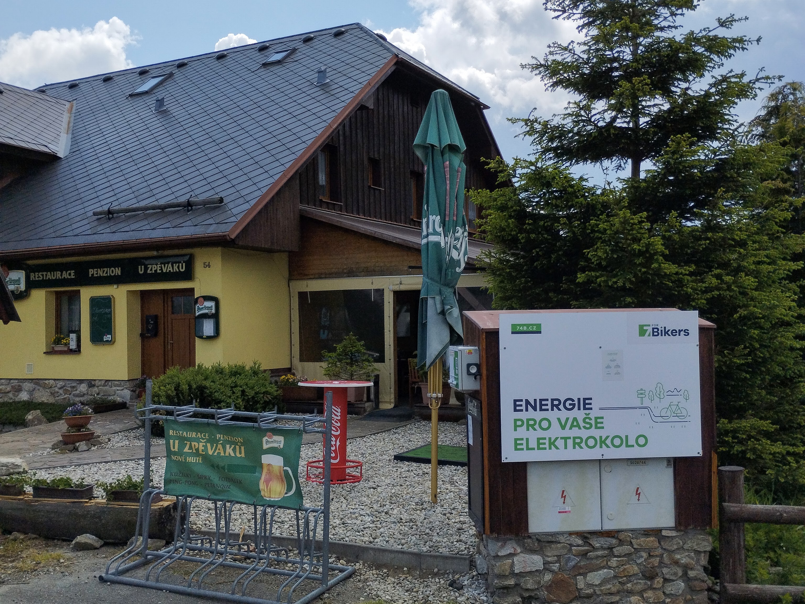 Nabíjecí stanice Penzion U Zpěváků