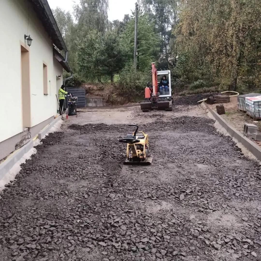 Zámkové dlažby Radim Šípek foto 3