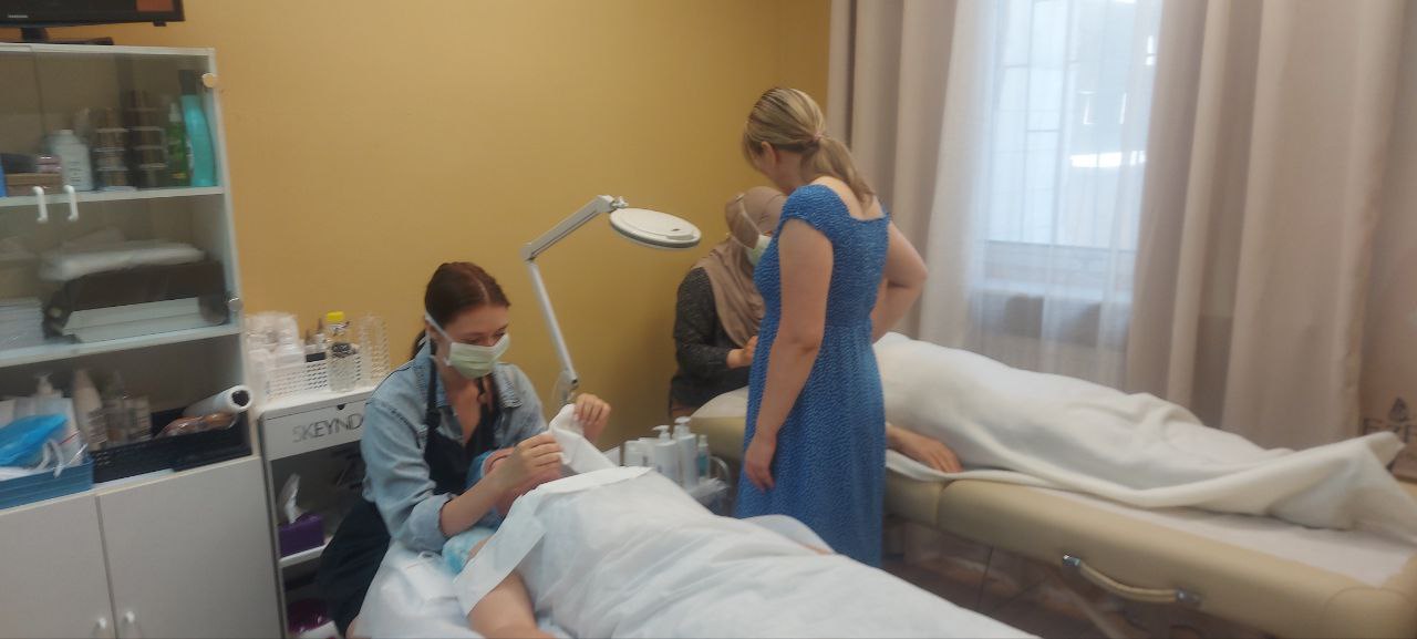 Centrum vzdělávání a práce Contact Line foto 2