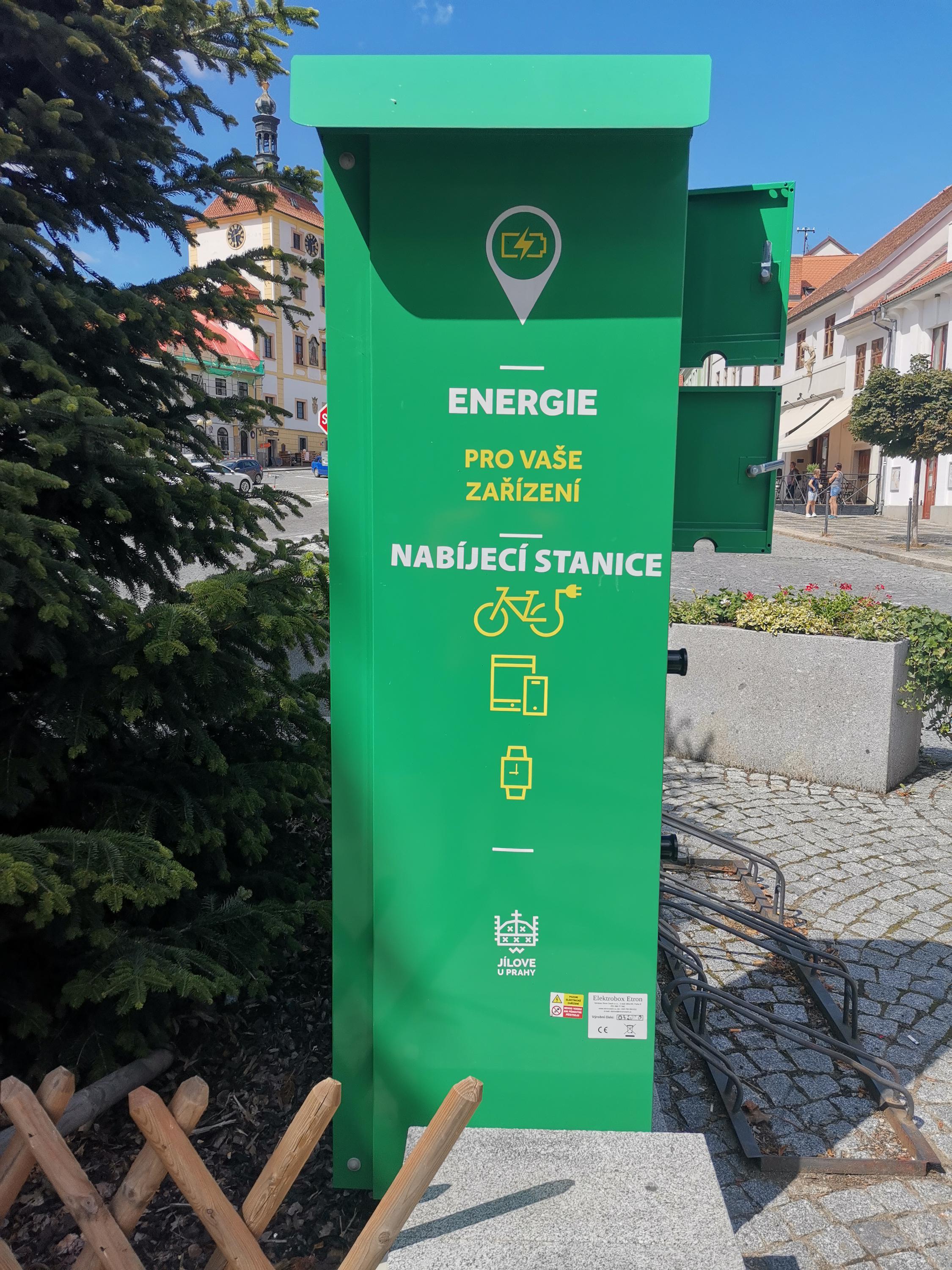 Nabíjecí stanice pro elektrokola foto 4