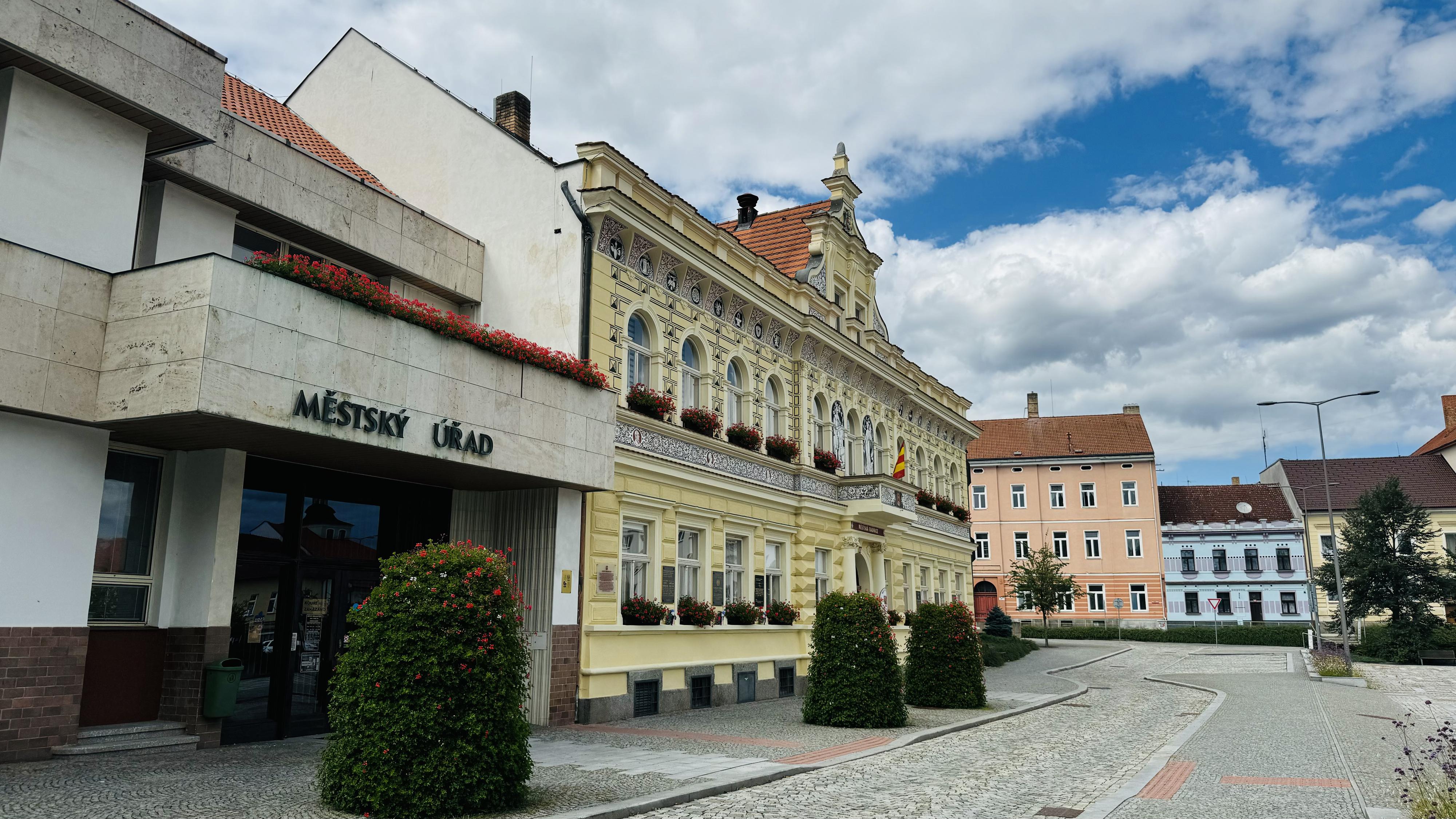 Milevsko - městský úřad foto 5