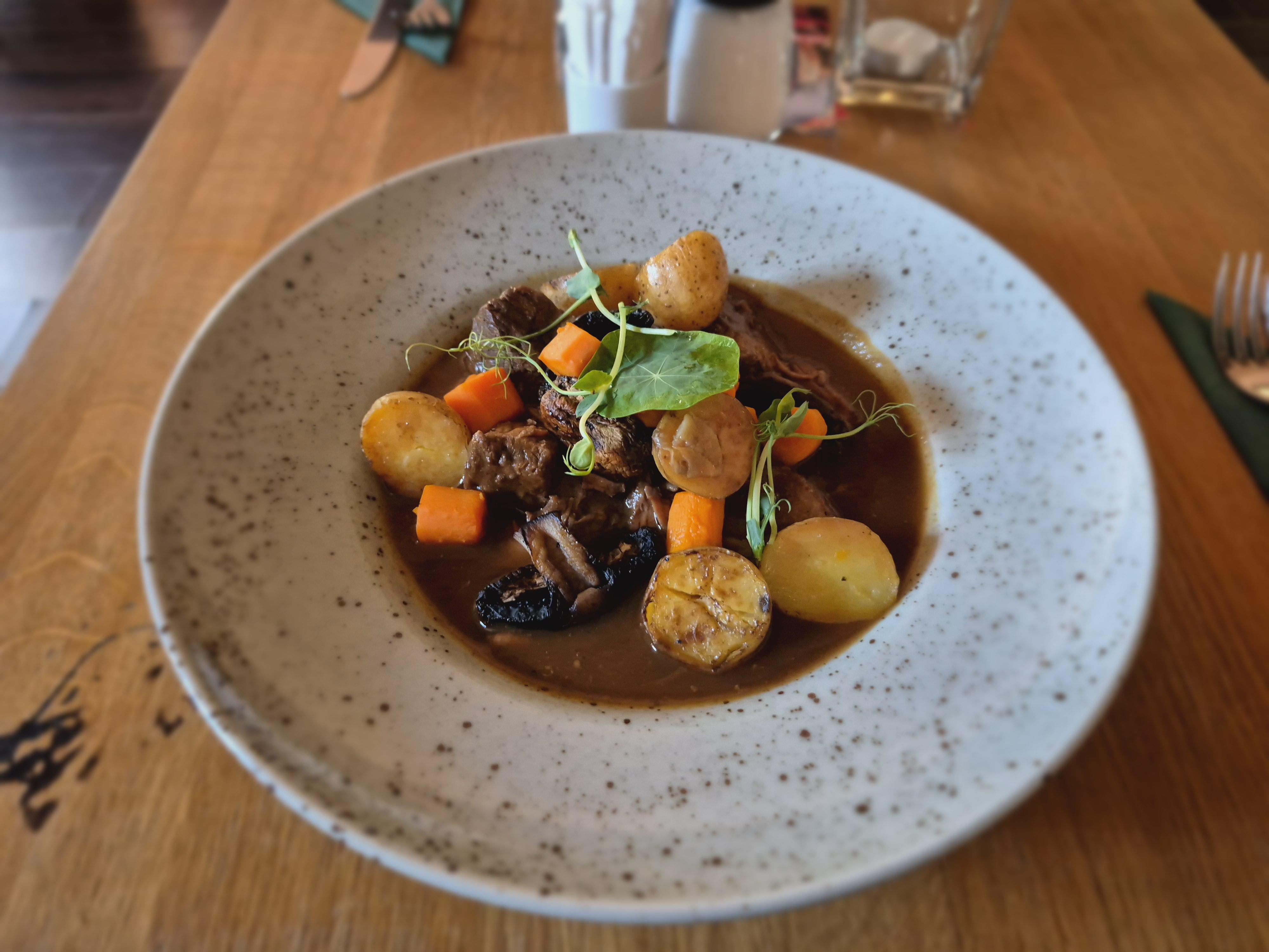 Irská restaurace Black Horse foto 3