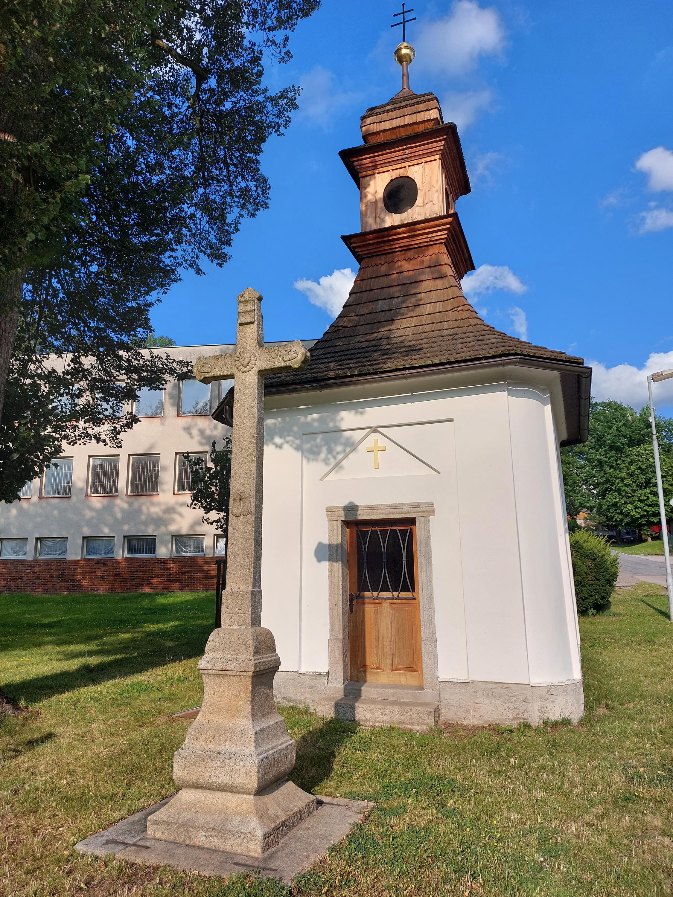 Místní knihovna Komorovice foto 2