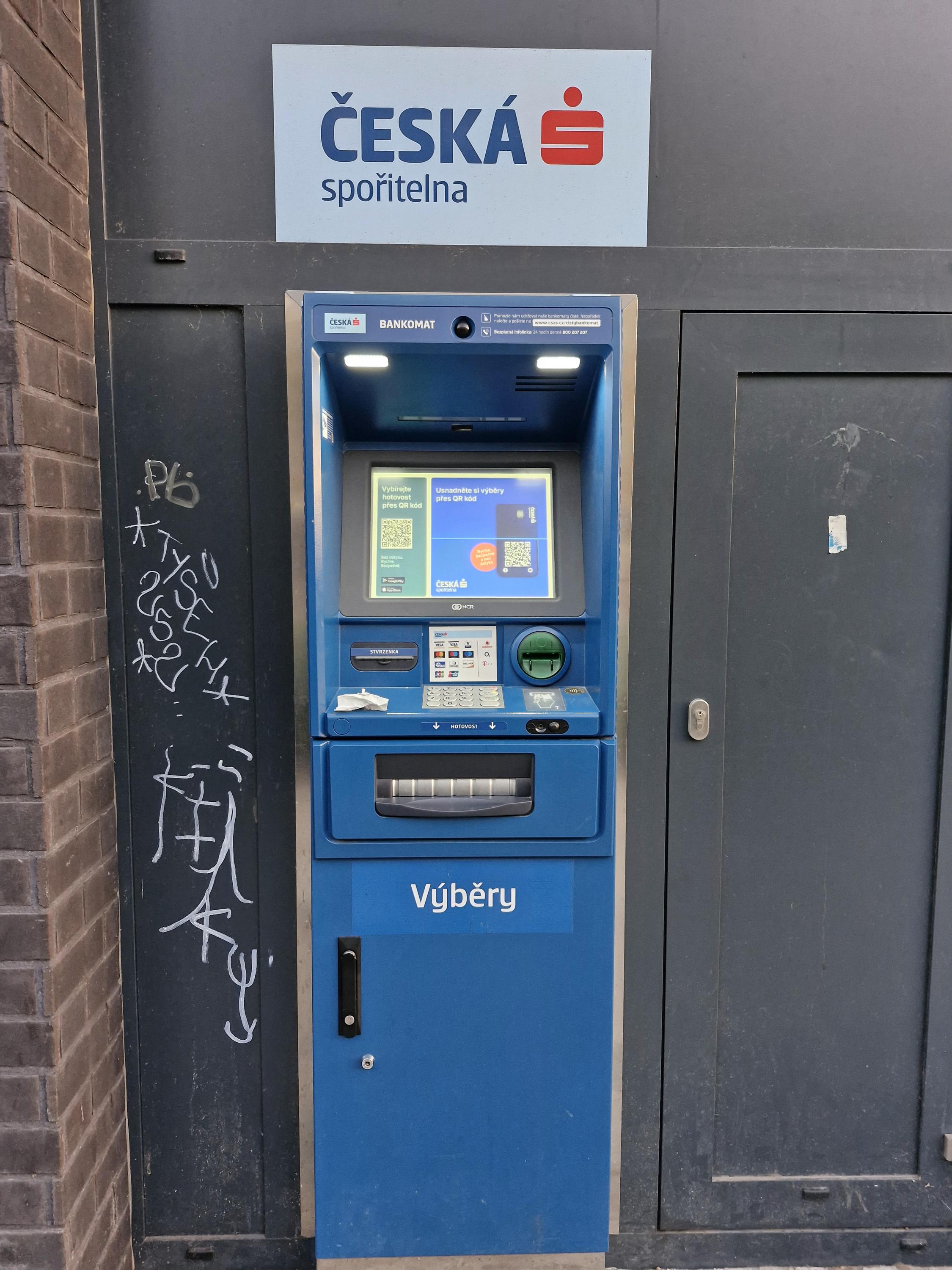 Bankomat České spořitelny foto 2
