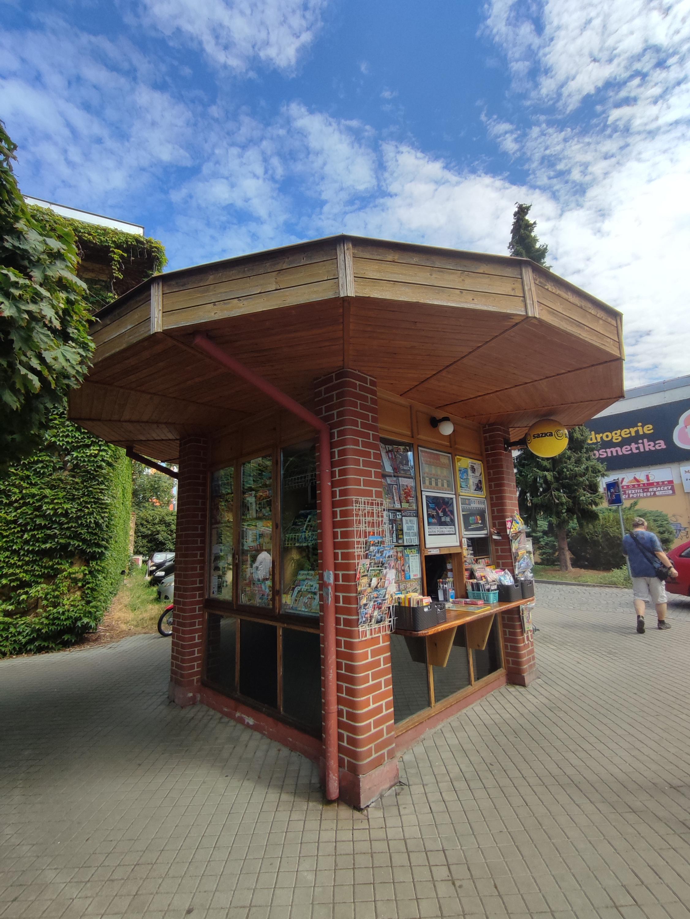 Jan Poklop - trafika foto 2