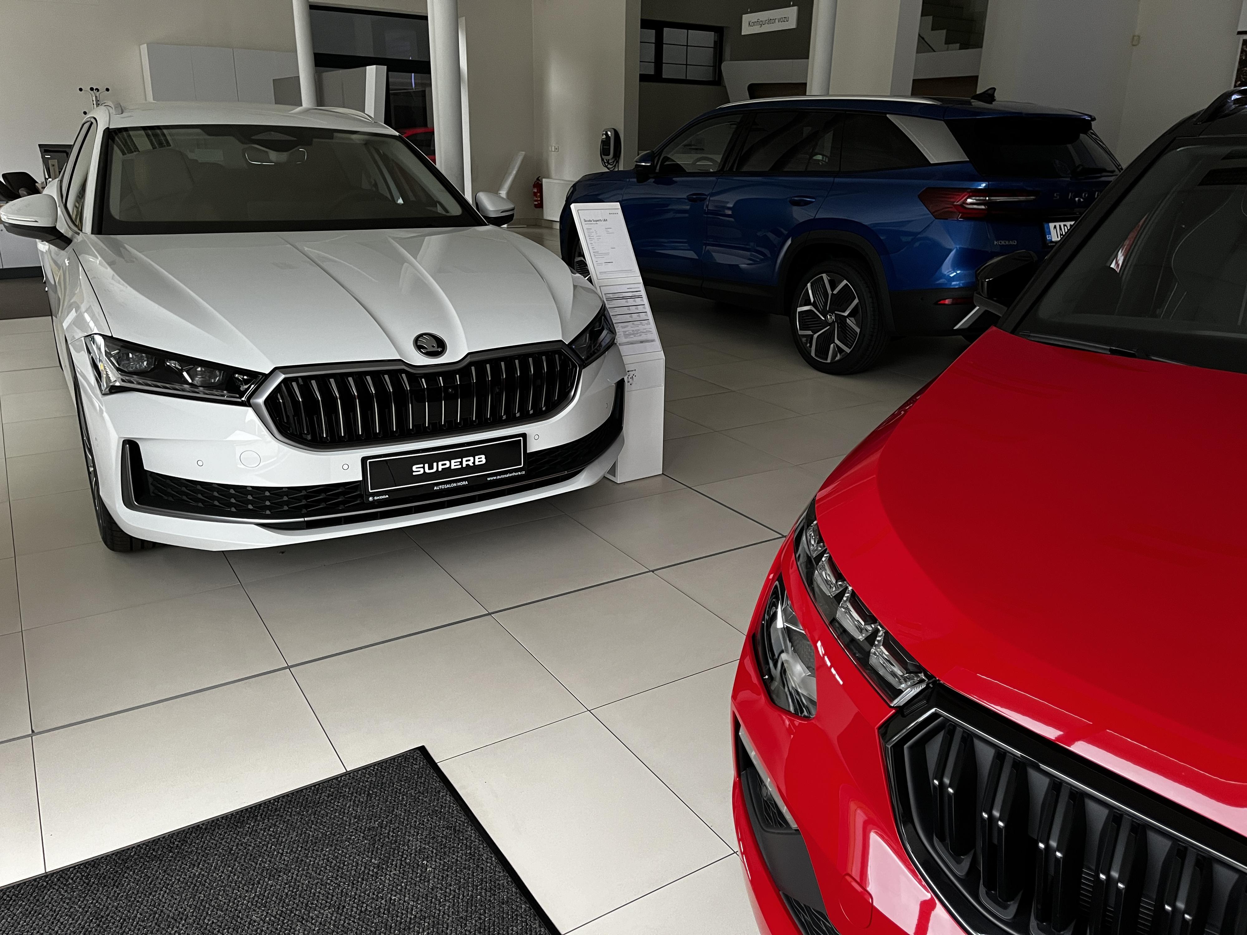 Autosalon HORA CZ, a.s. foto 3