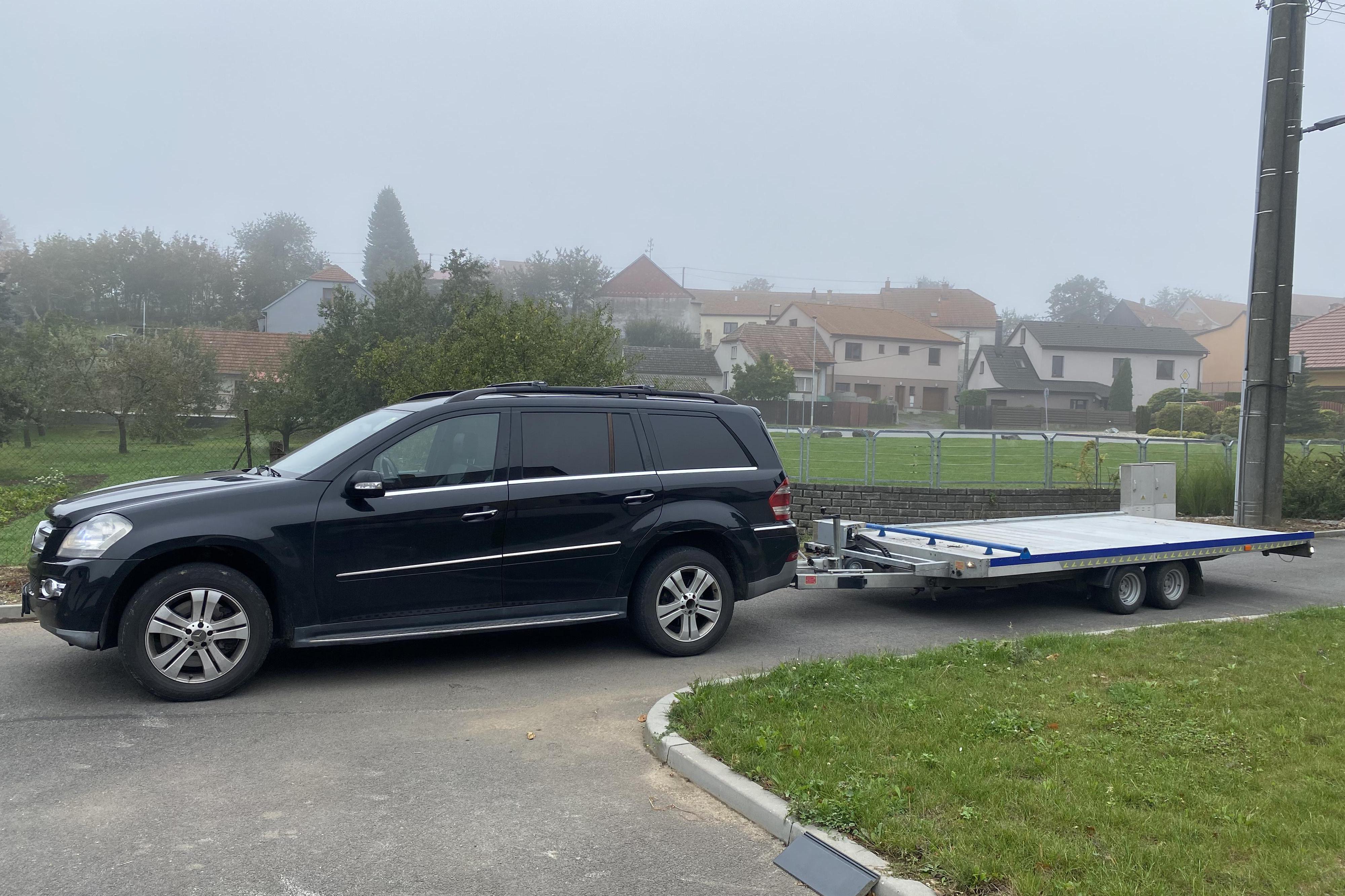 Půjčovna přívěsů - Jan Papírník