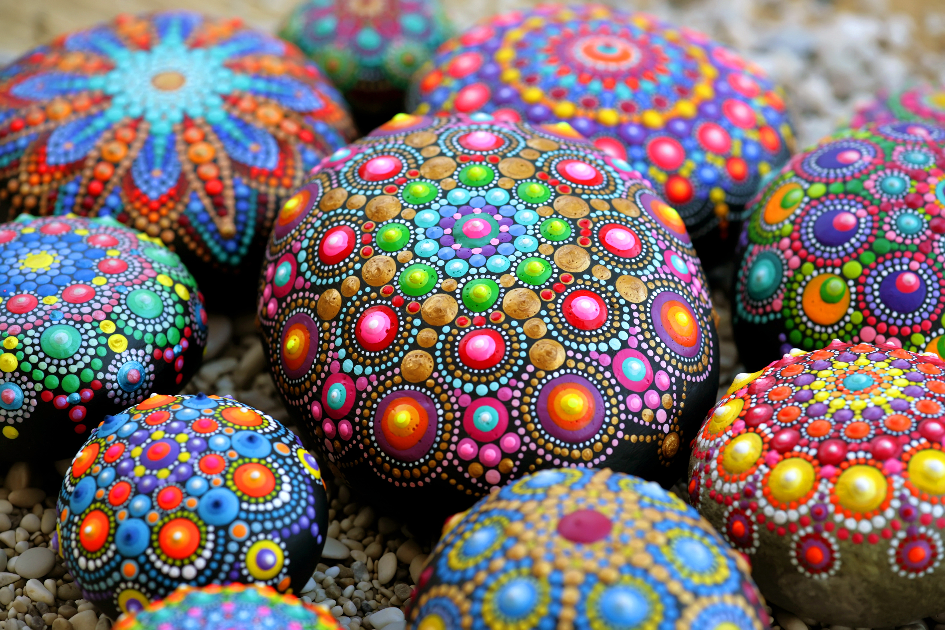 Jana Šandová - dot painting foto 2