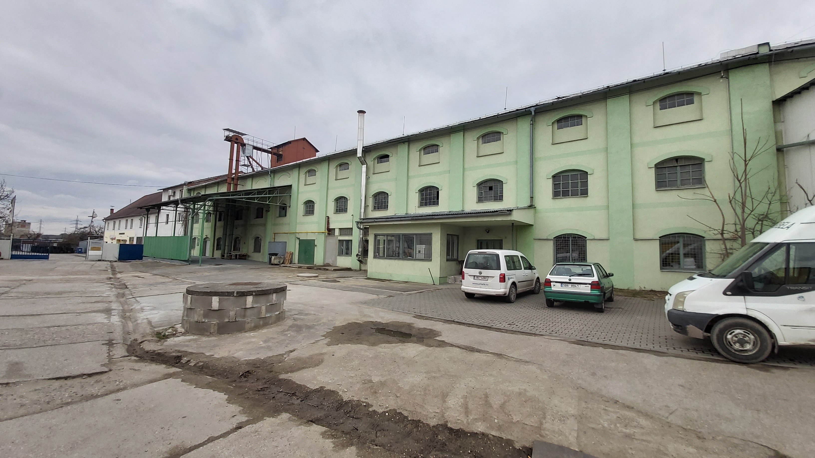 Čistírna, prádelna a opravna oděvů Arbela foto 2