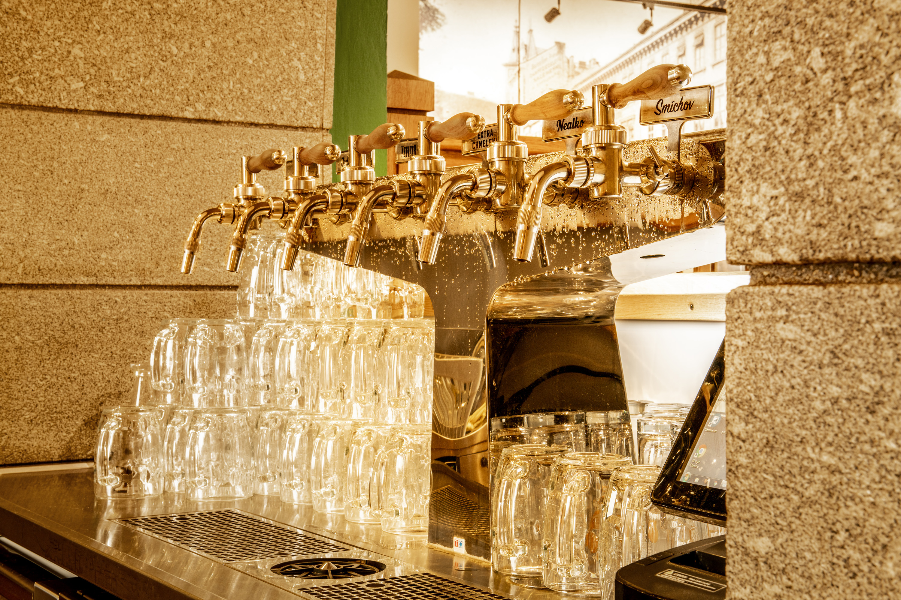 Restaurace Beseda a Bowling&Wellness foto 3