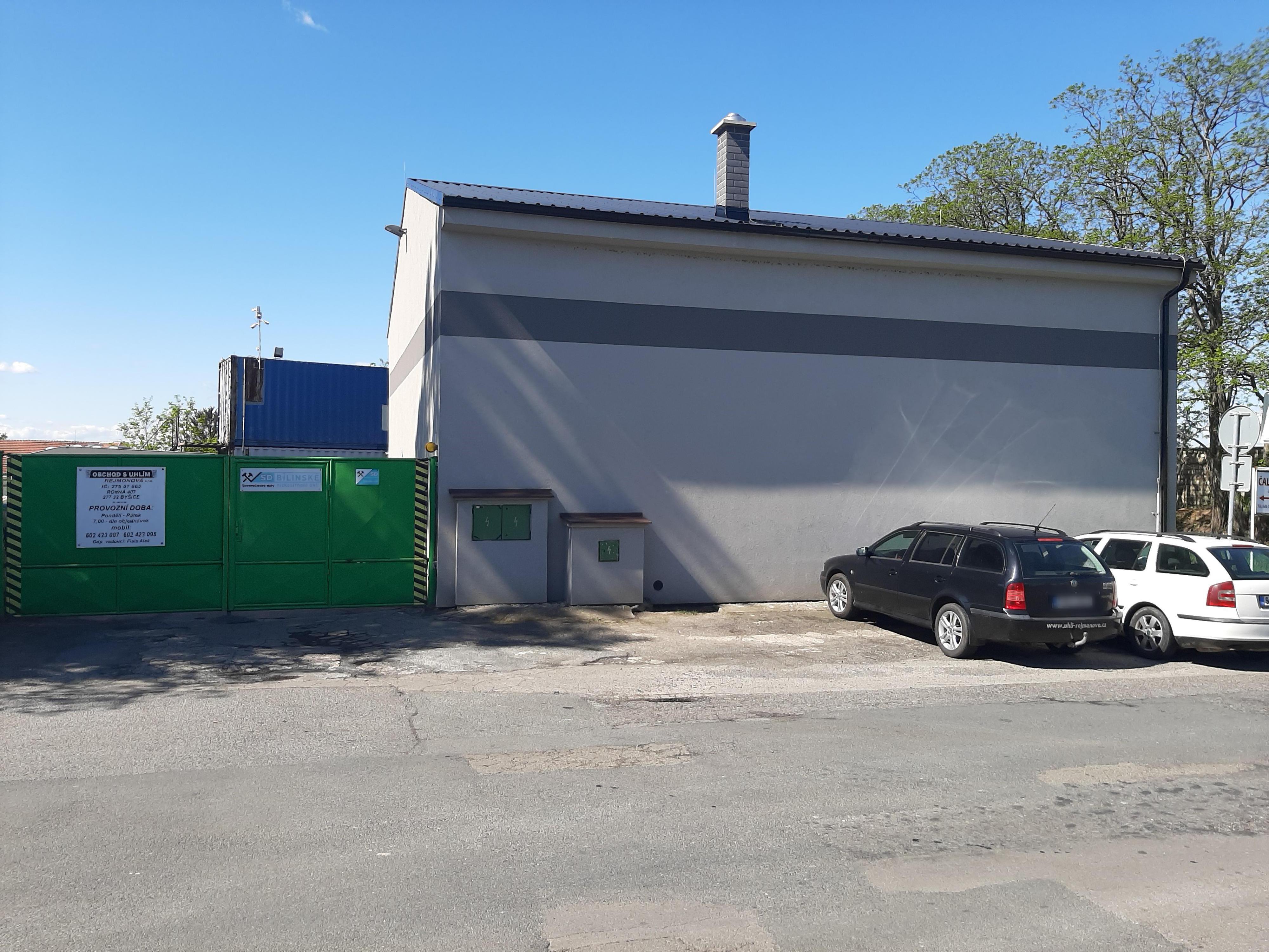 OBCHOD S UHLÍM - REJMONOVÁ, s.r.o.