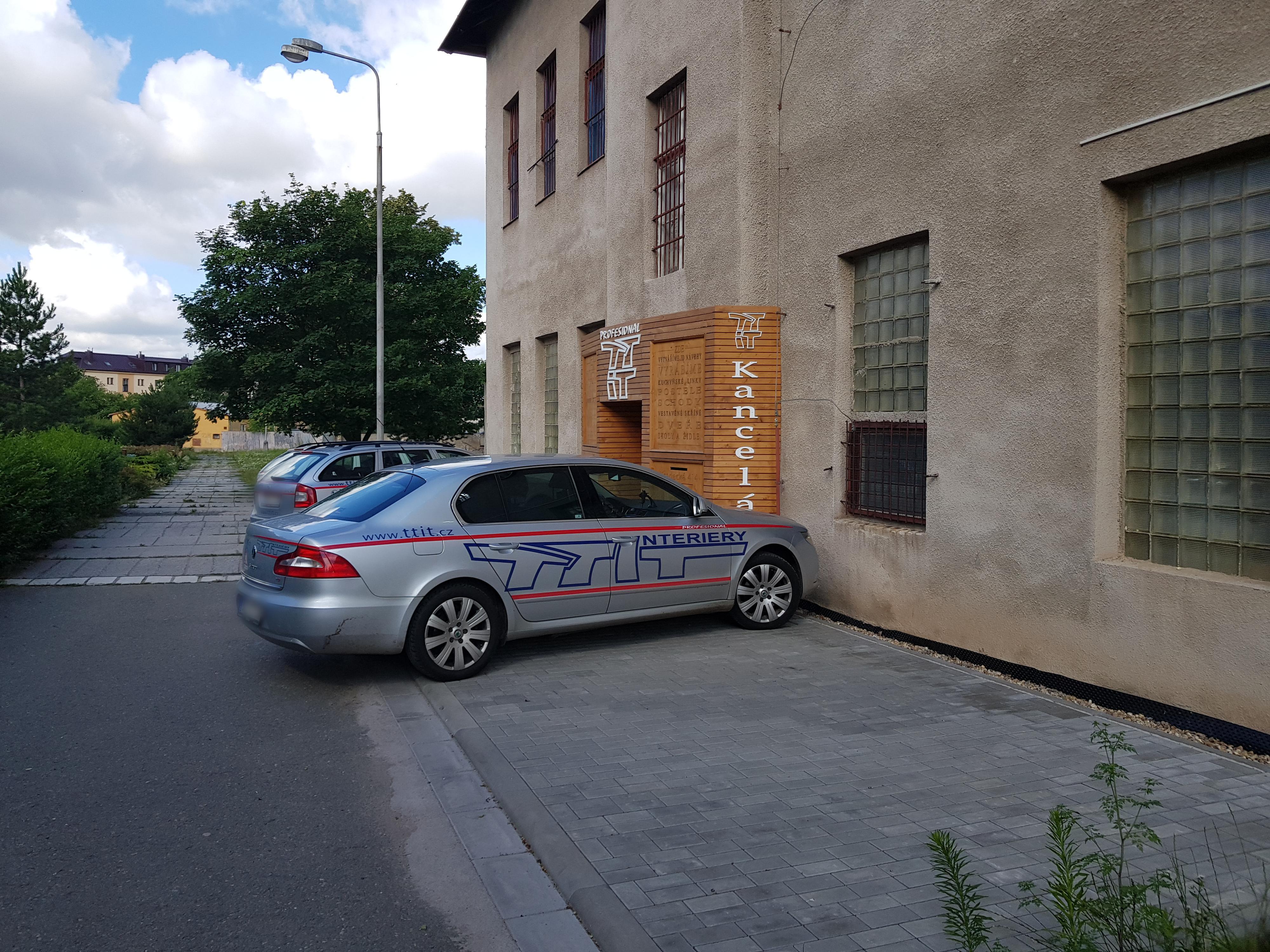 Trojan Truhlářství Interiéry Team s.r.o. foto 4