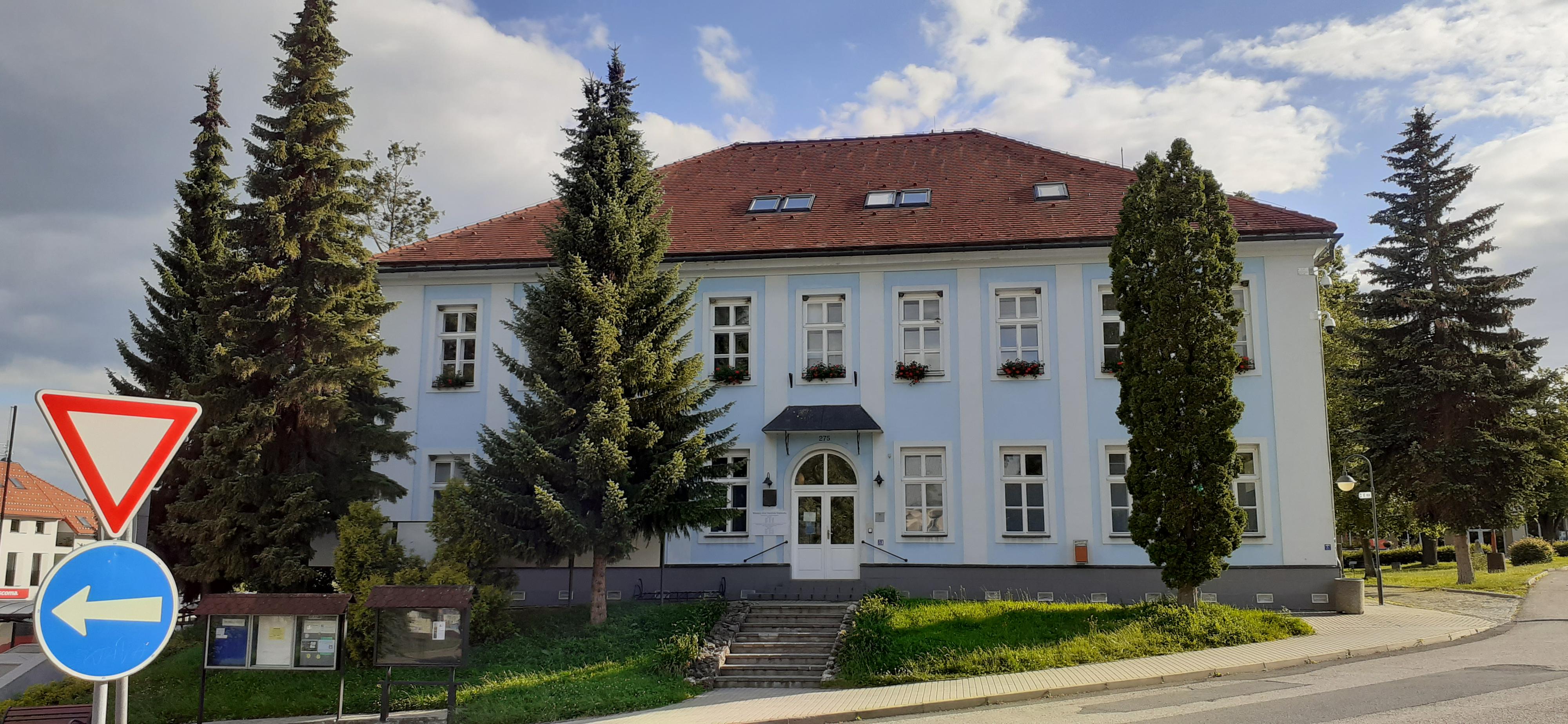 Valašské Klobouky - městský úřad foto 6