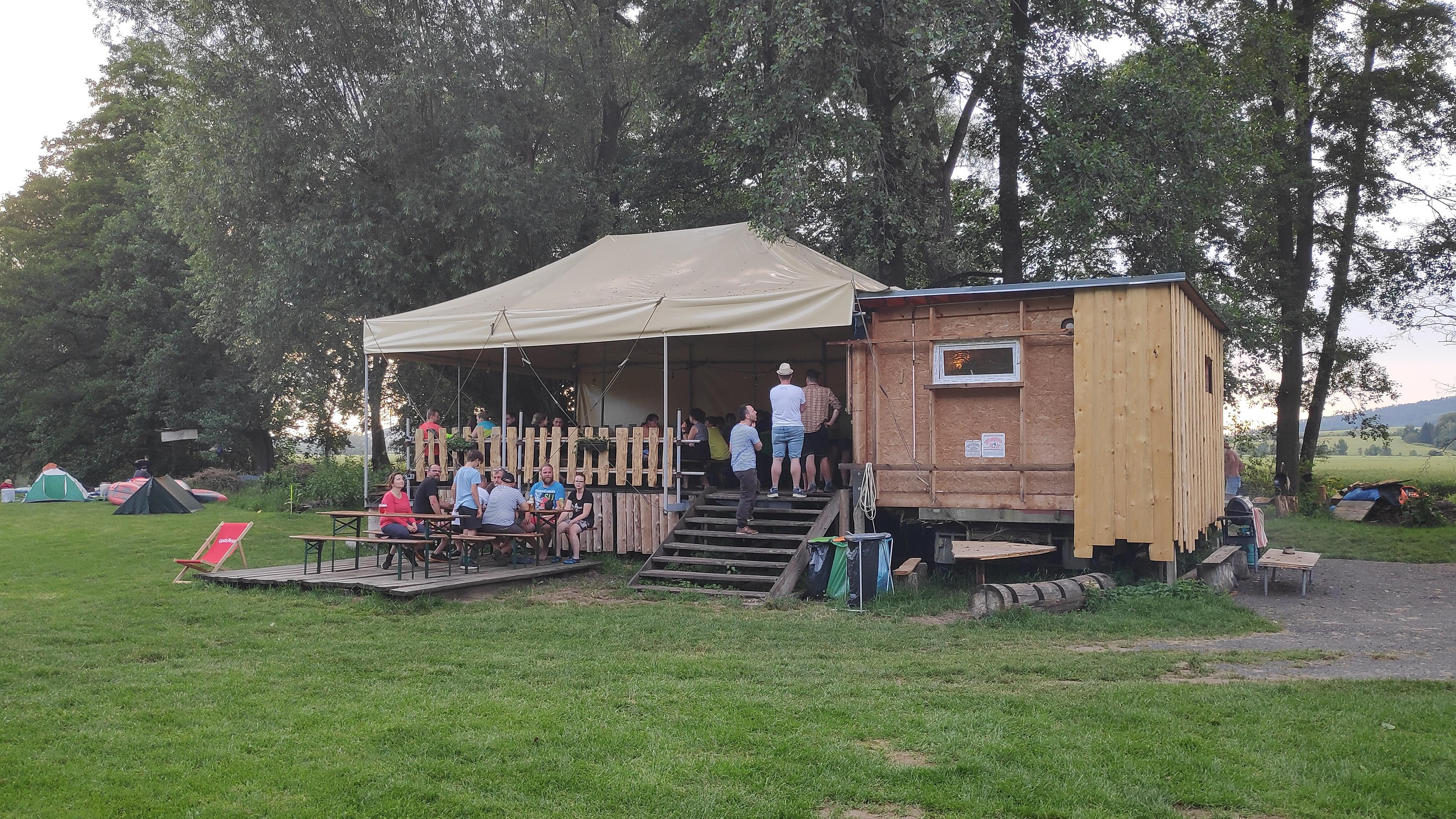 Občerstvení kemp Slaník