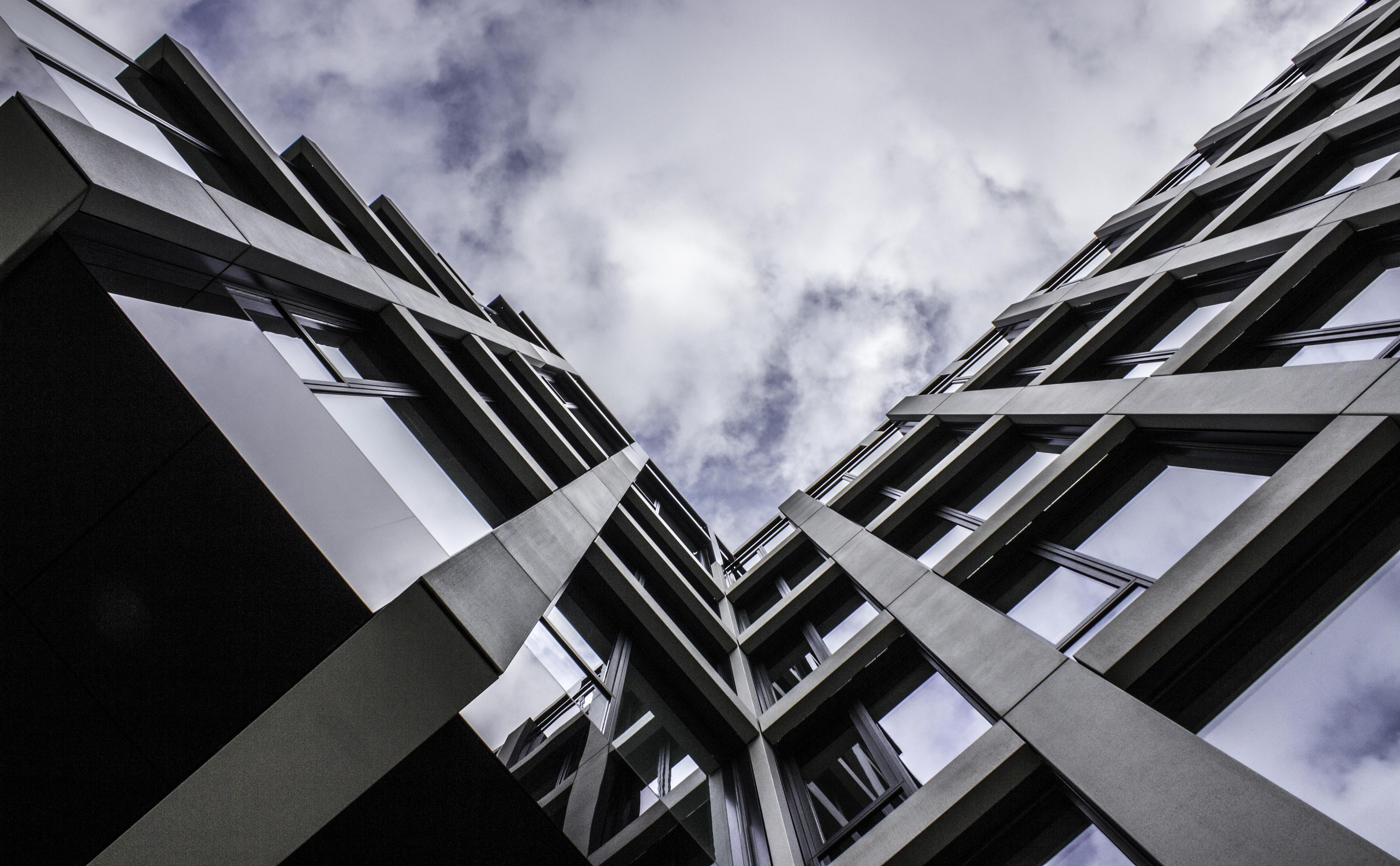 HAVEL & PARTNERS foto 4