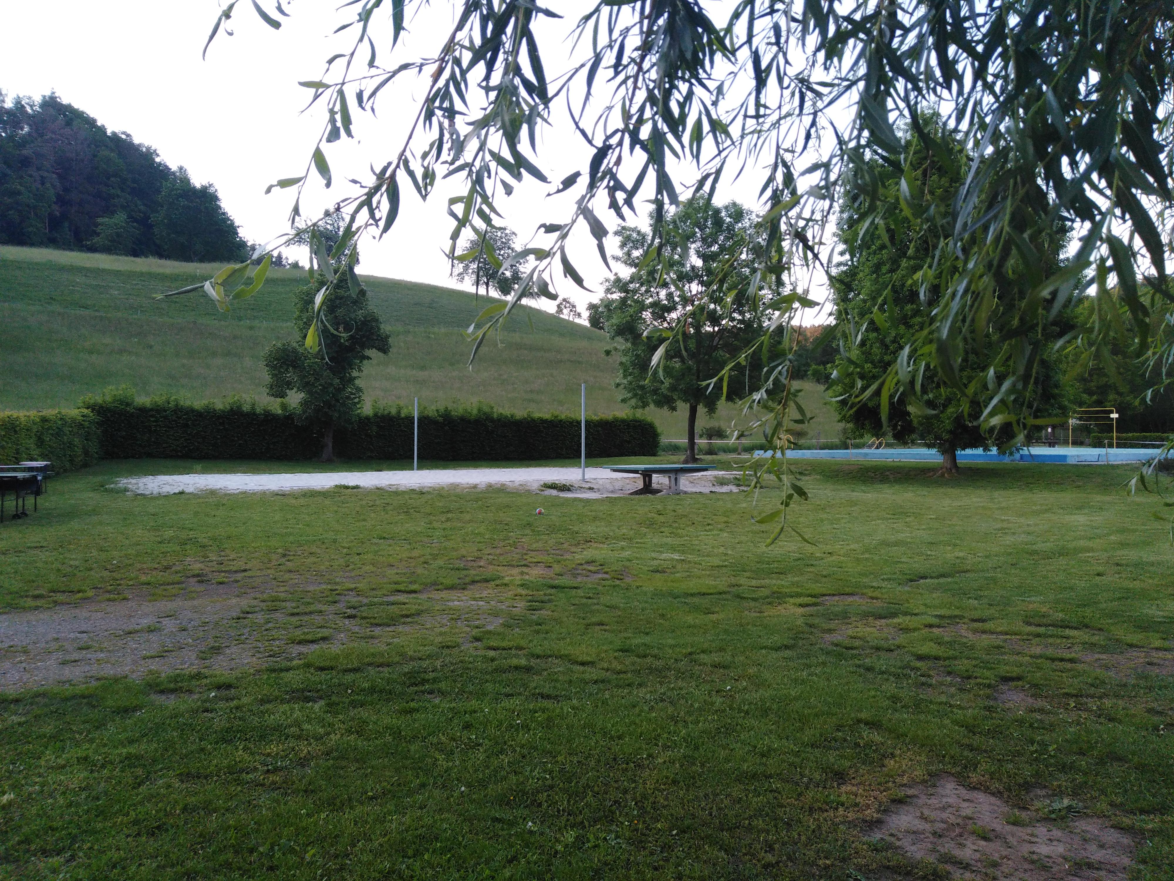 AUTOKEMP KACANOVY - koupaliště foto 2