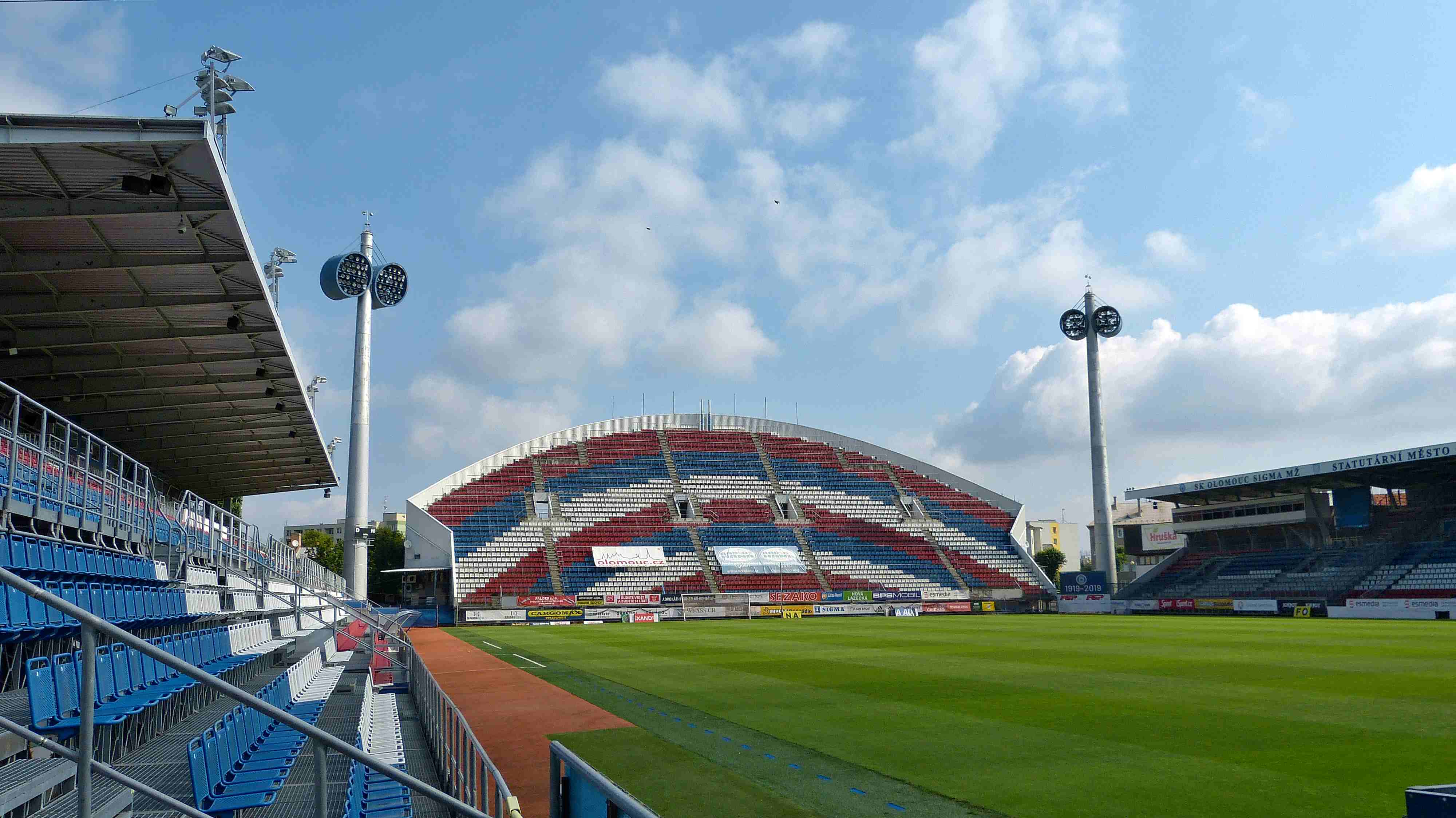 Andrův stadión foto 3