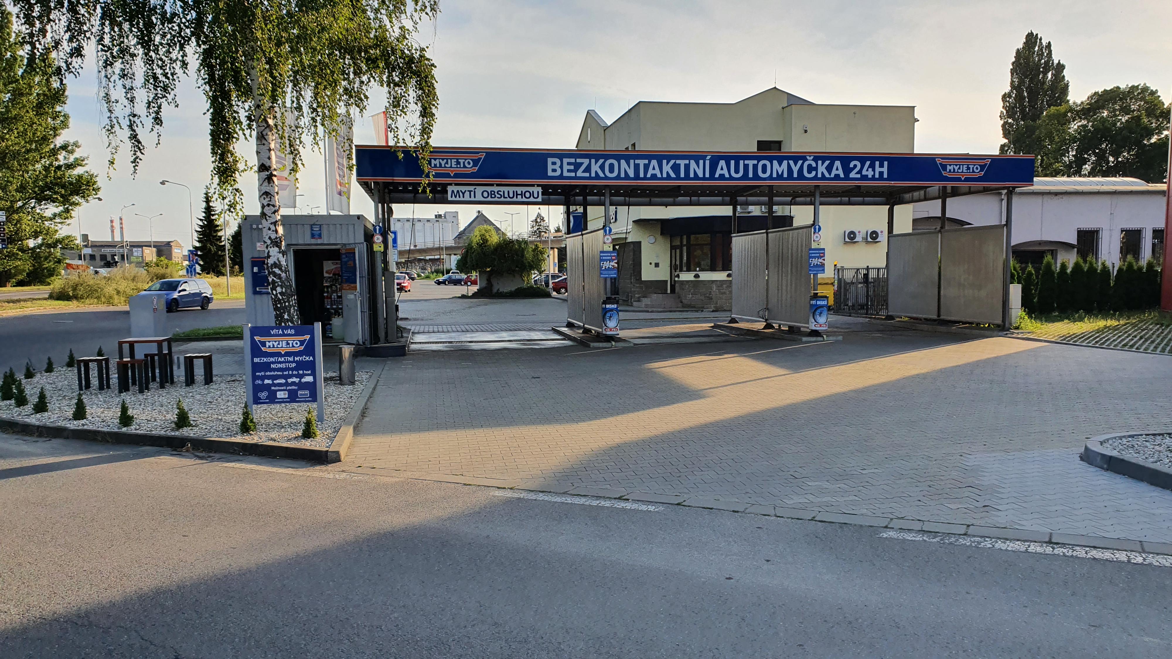 Bezkontaktní automyčka MYJE.TO foto 4