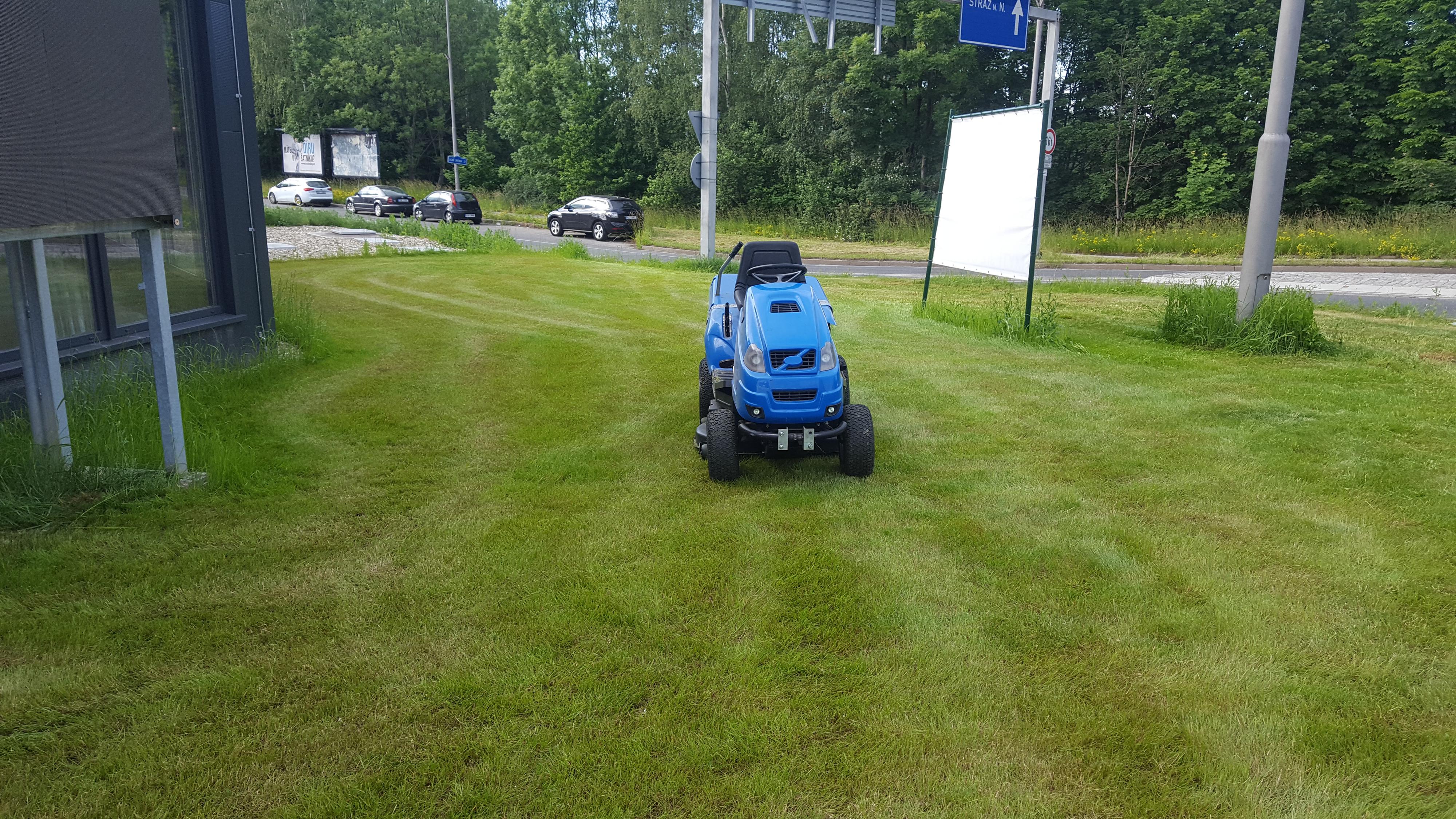 ÚDRŽBA ZELENĚ AGUILERA foto 5